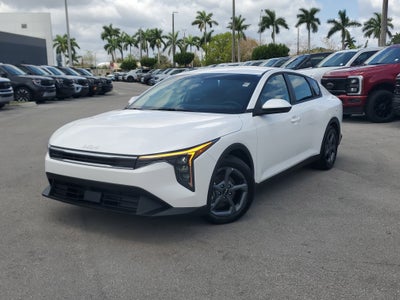2025 Kia K4 LXS