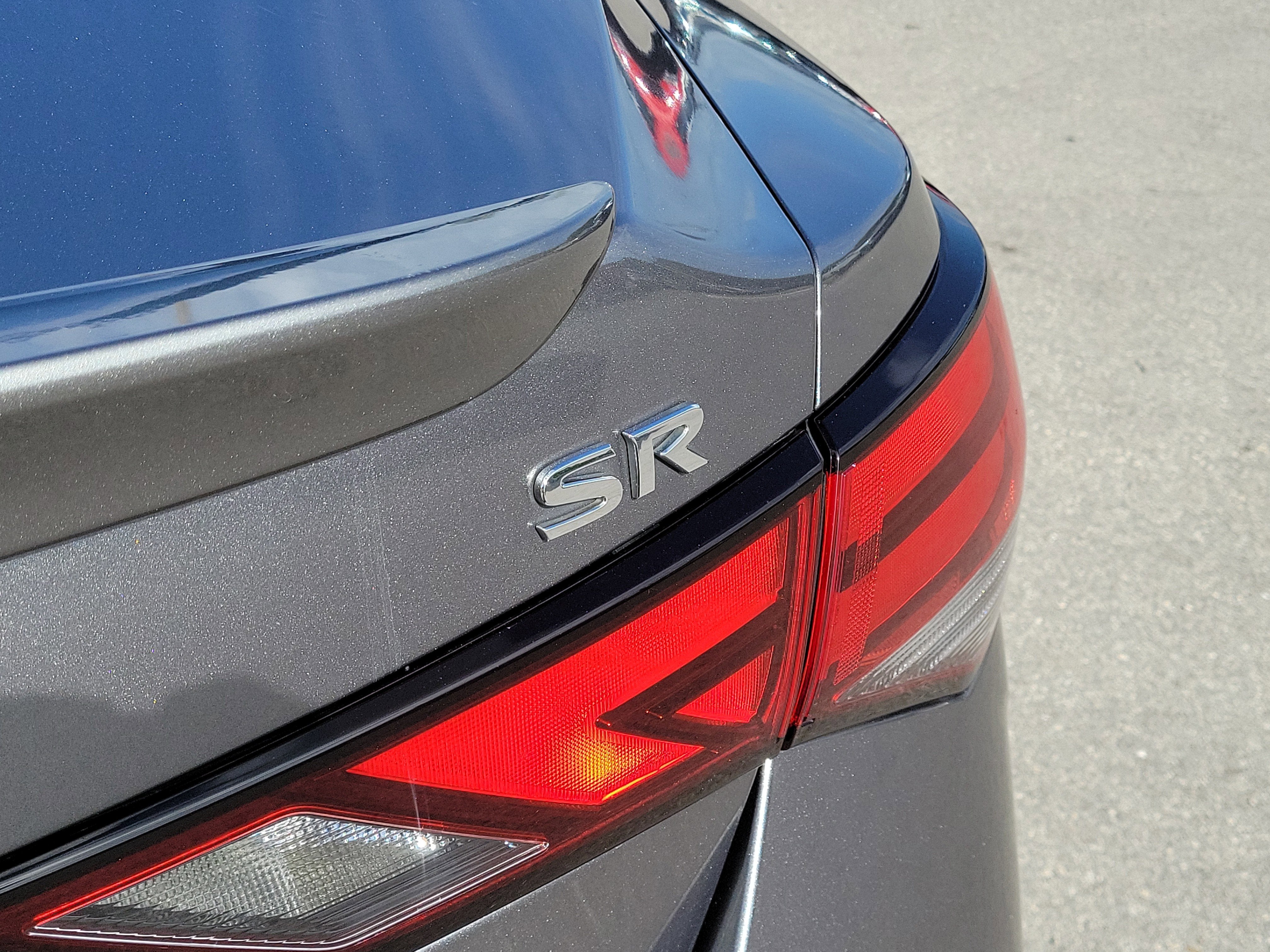 2020 Nissan Sentra SR