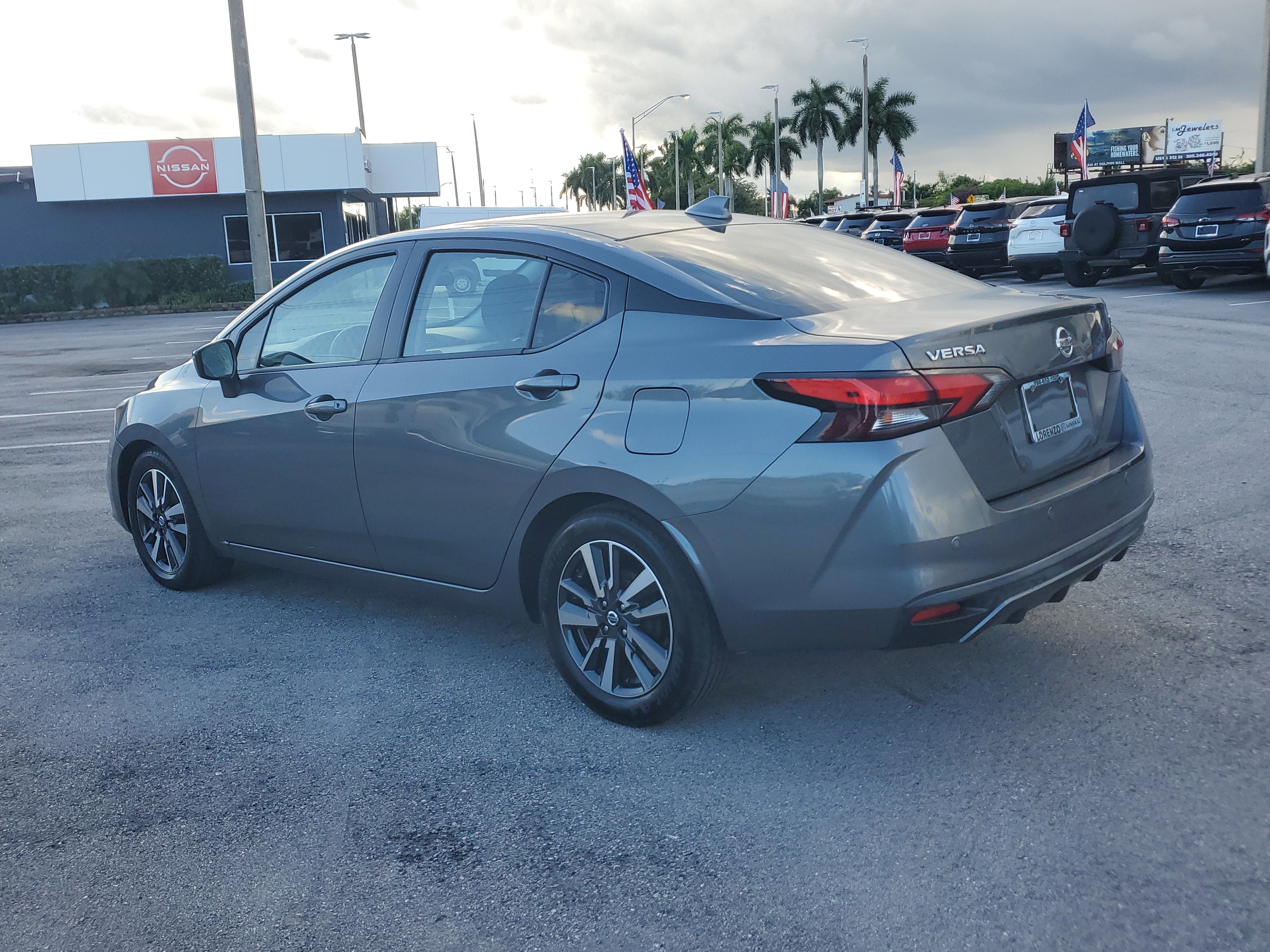 2021 Nissan Versa SV