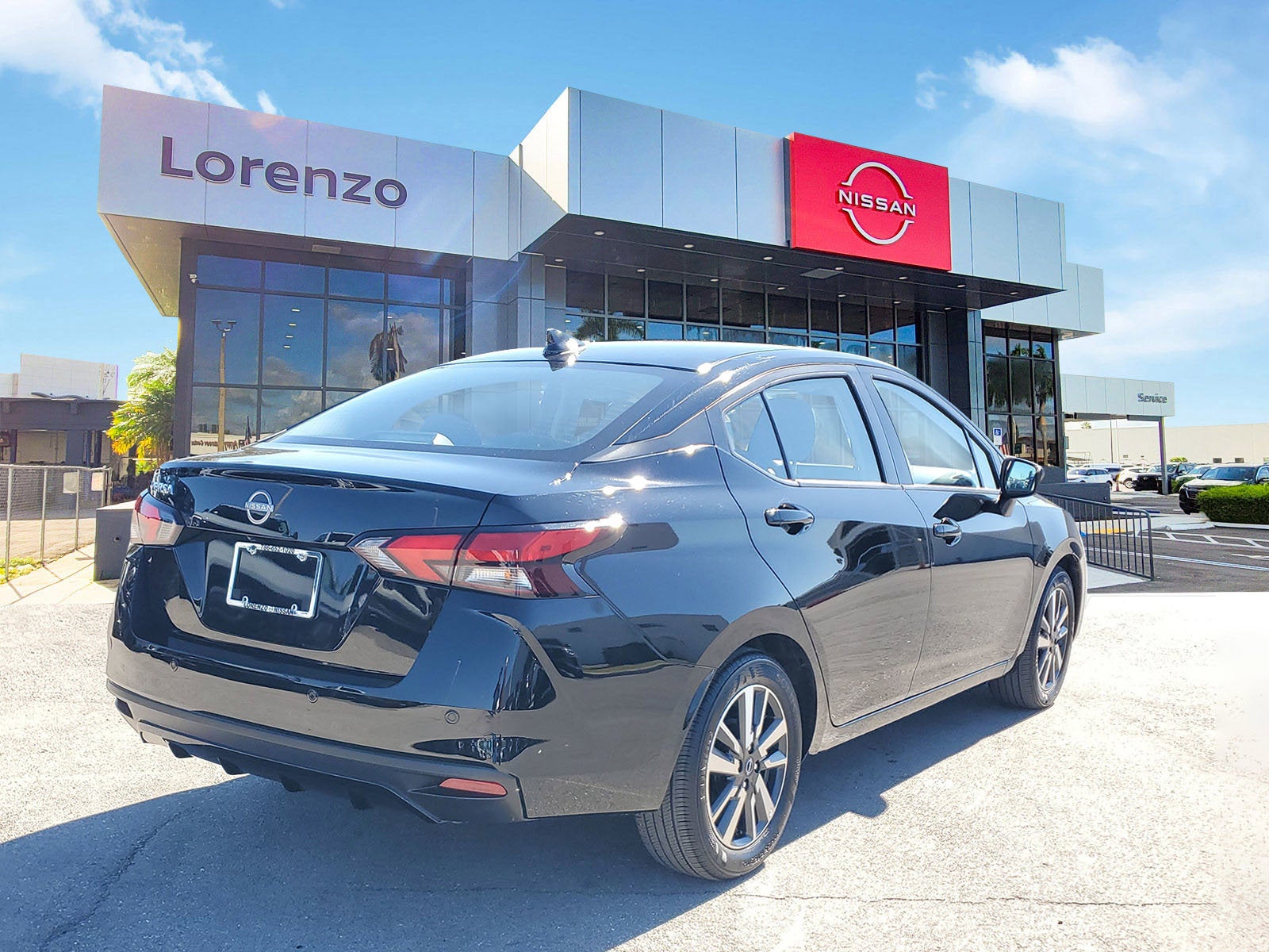 2025 Nissan Versa SV