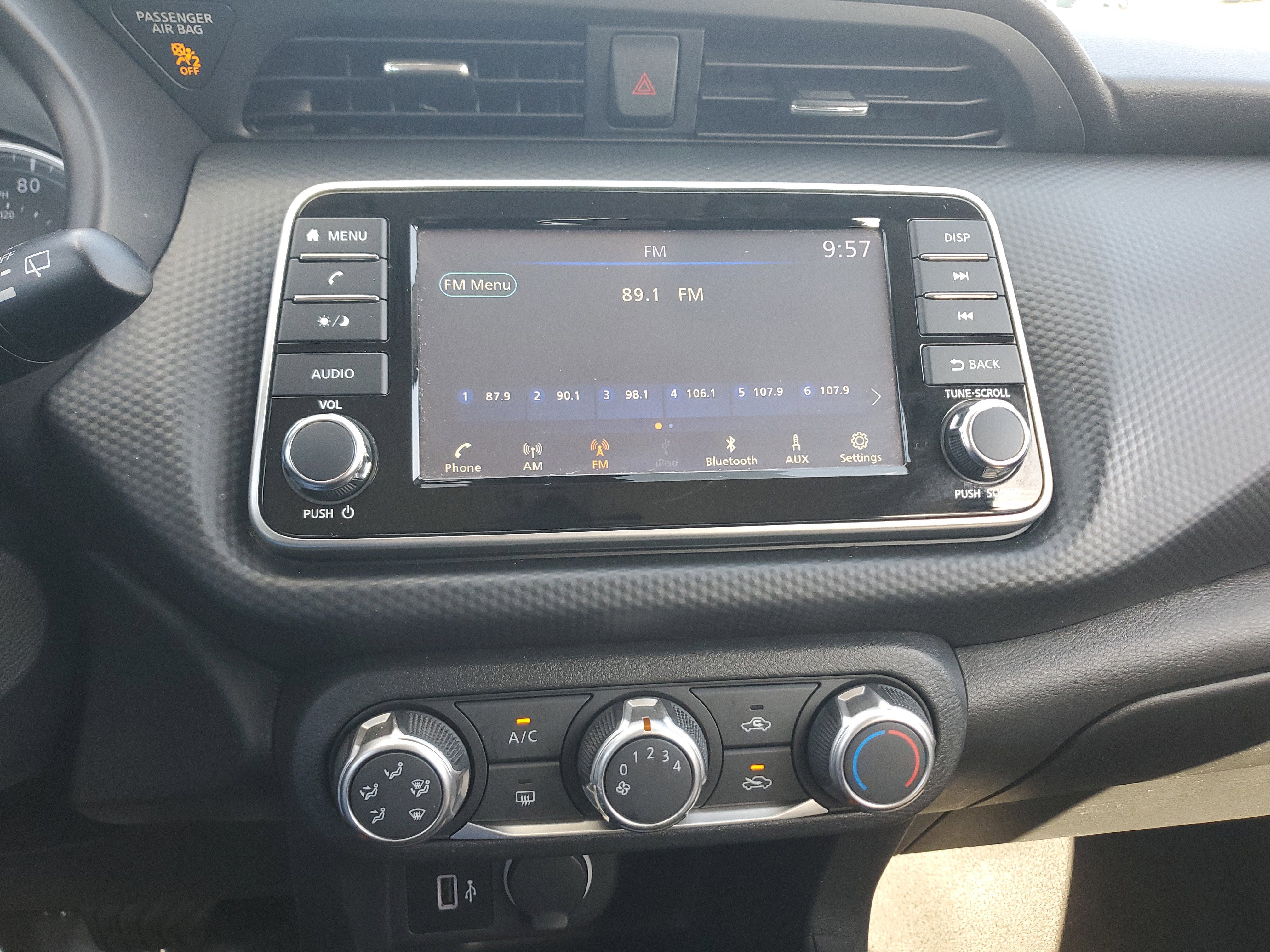 2023 Nissan Kicks S