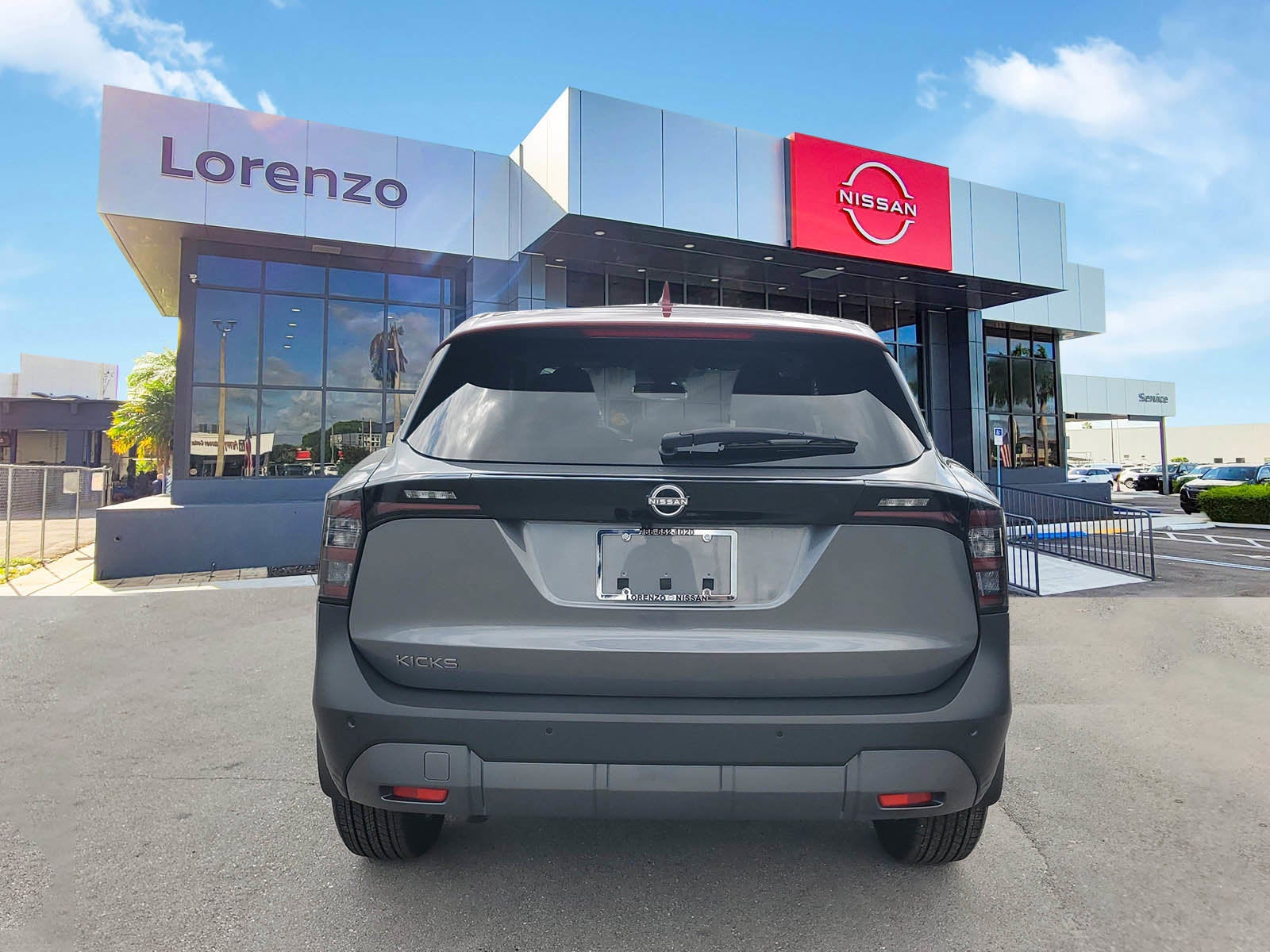 2025 Nissan Kicks SV