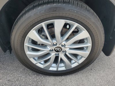 2024 INFINITI QX50 LUXE
