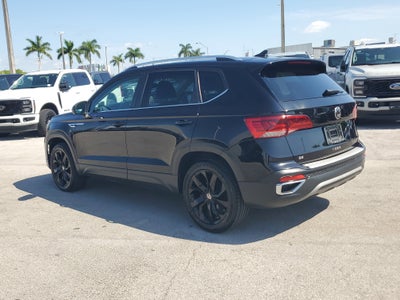 2022 Volkswagen Taos SE
