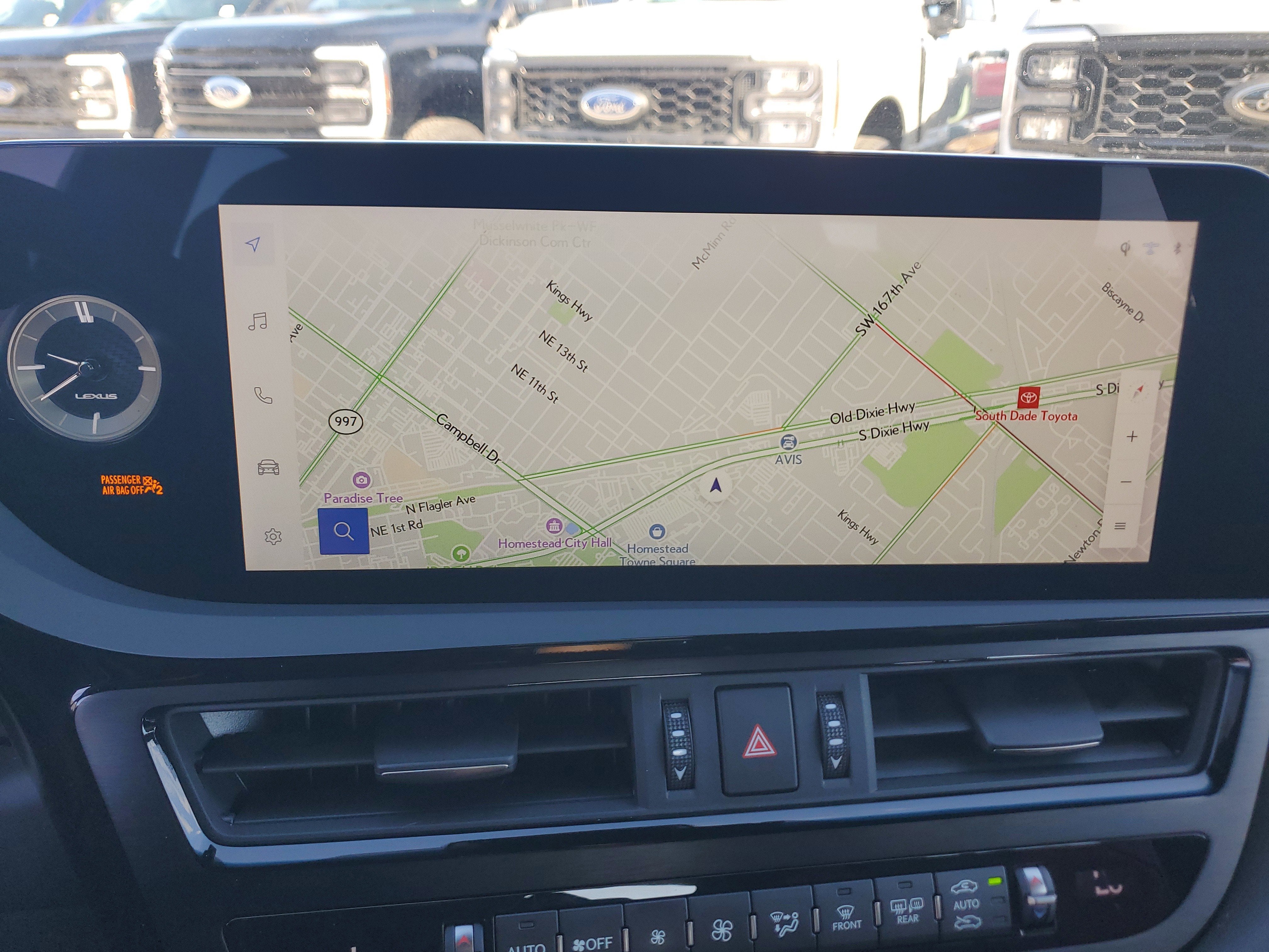 2024 Lexus ES ES 350 F SPORT Handling