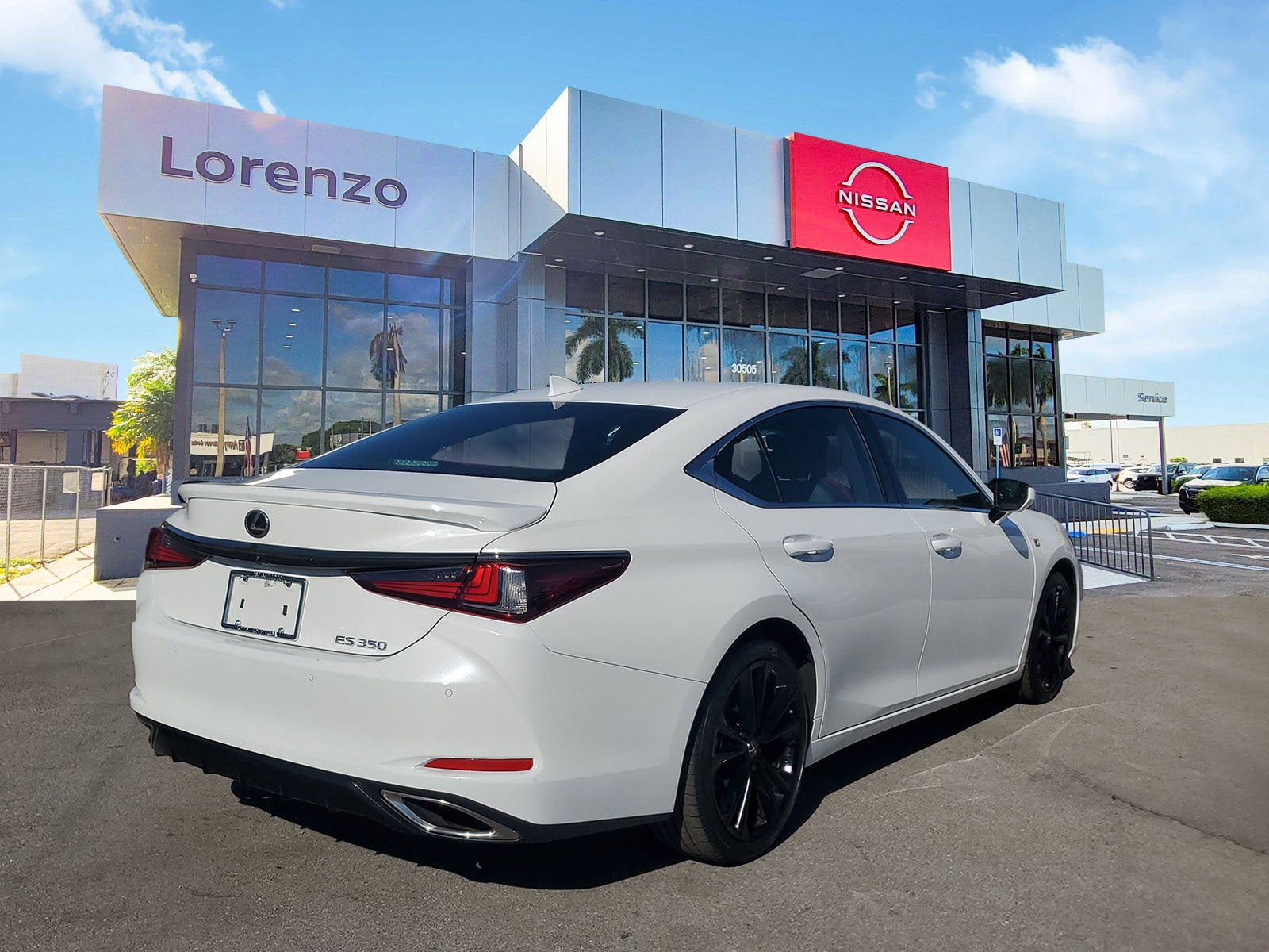 2024 Lexus ES ES 350 F SPORT Handling