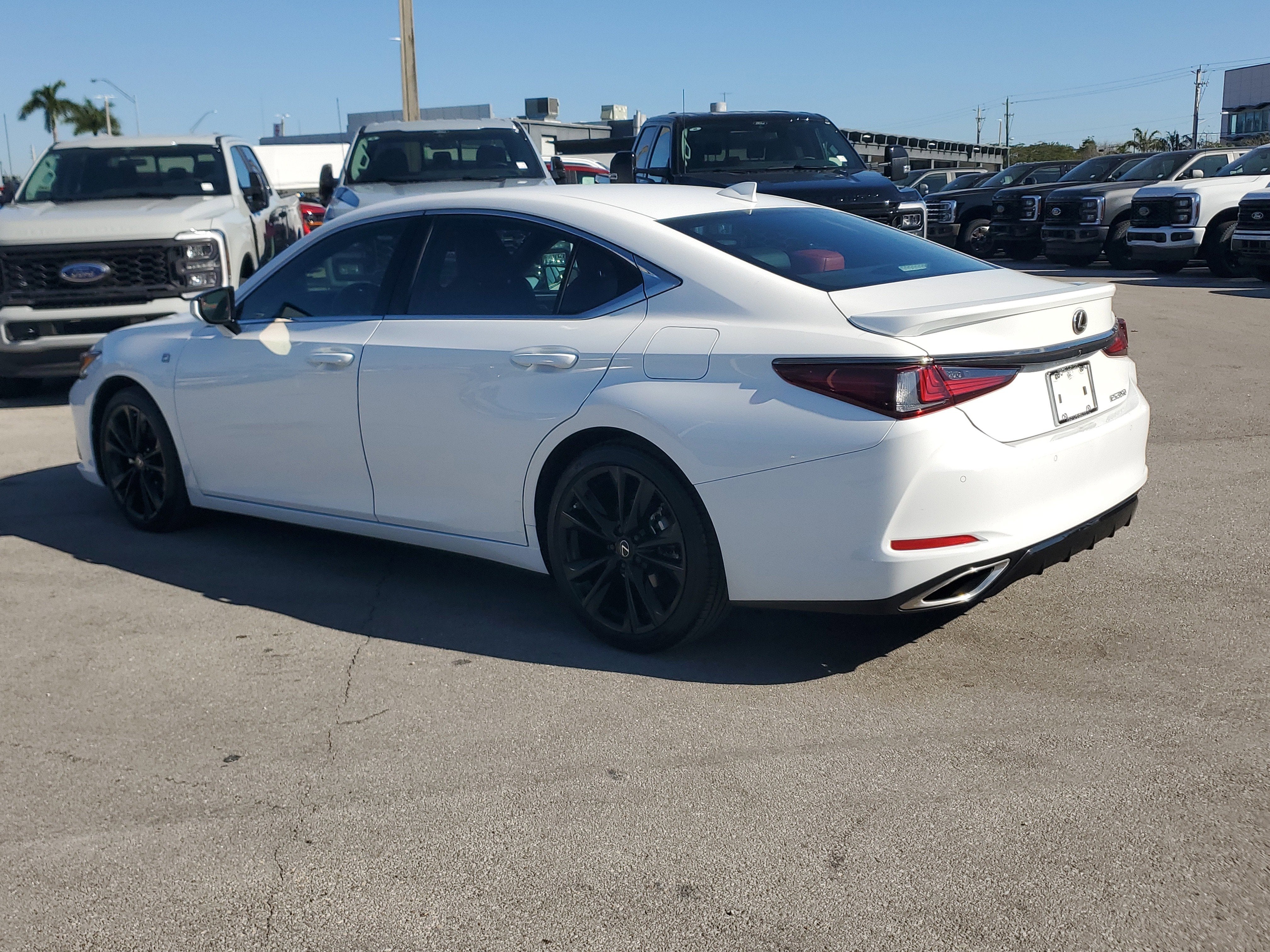 2024 Lexus ES ES 350 F SPORT Handling