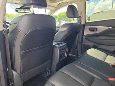 2023 Nissan Murano SL