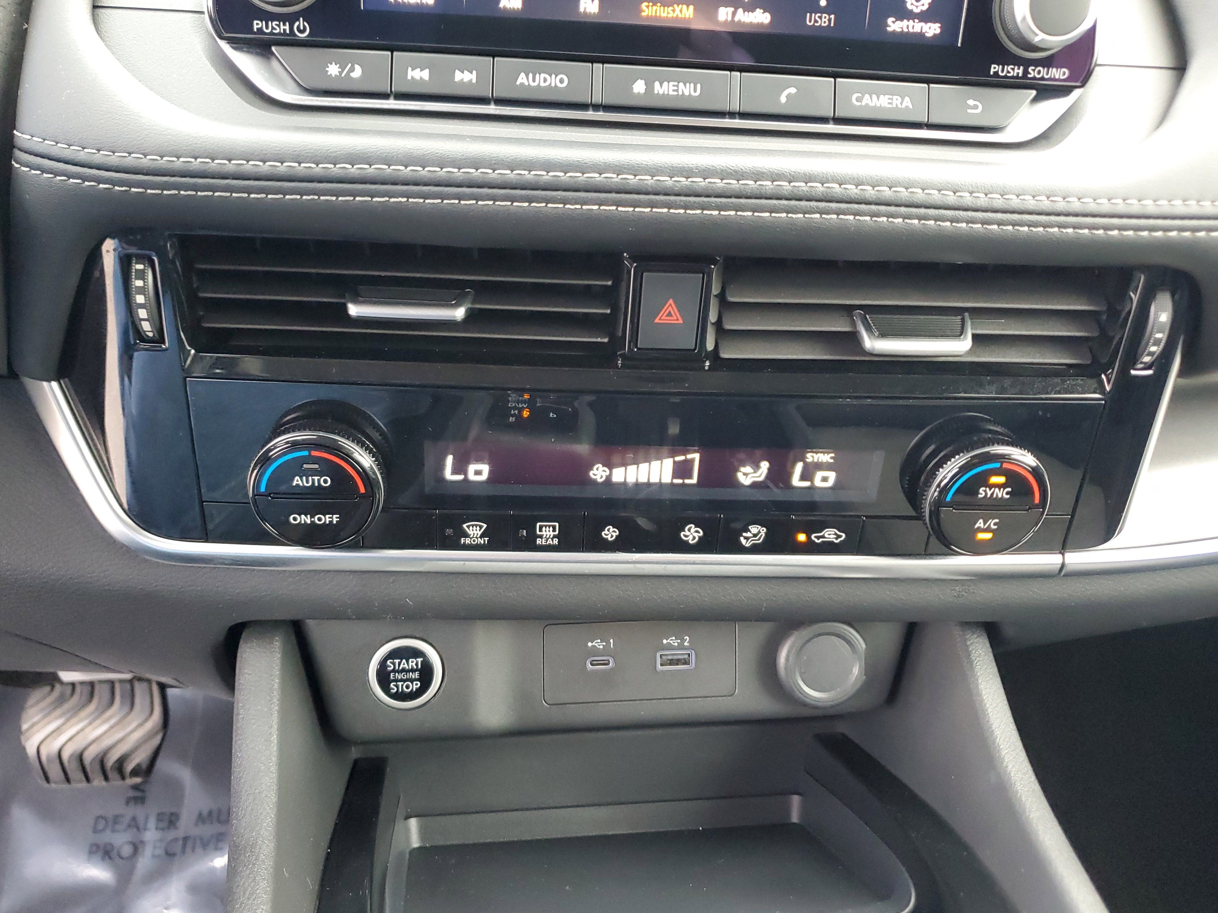 2022 Nissan Rogue SV