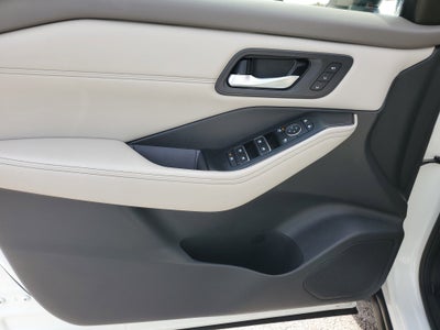 2022 Nissan Rogue SL