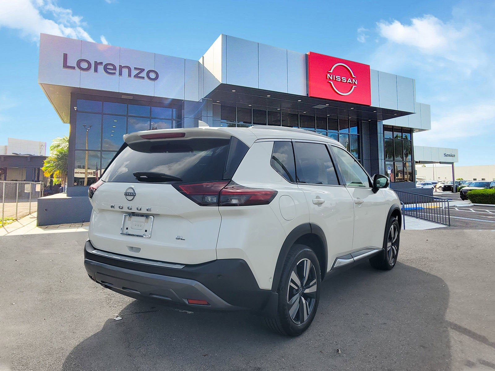 2022 Nissan Rogue SL