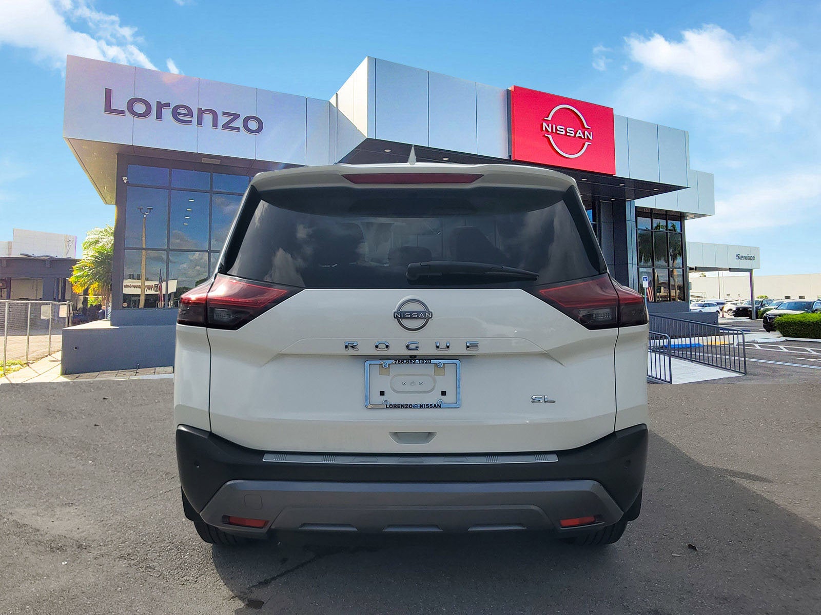 2022 Nissan Rogue SL