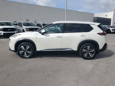 2022 Nissan Rogue SL