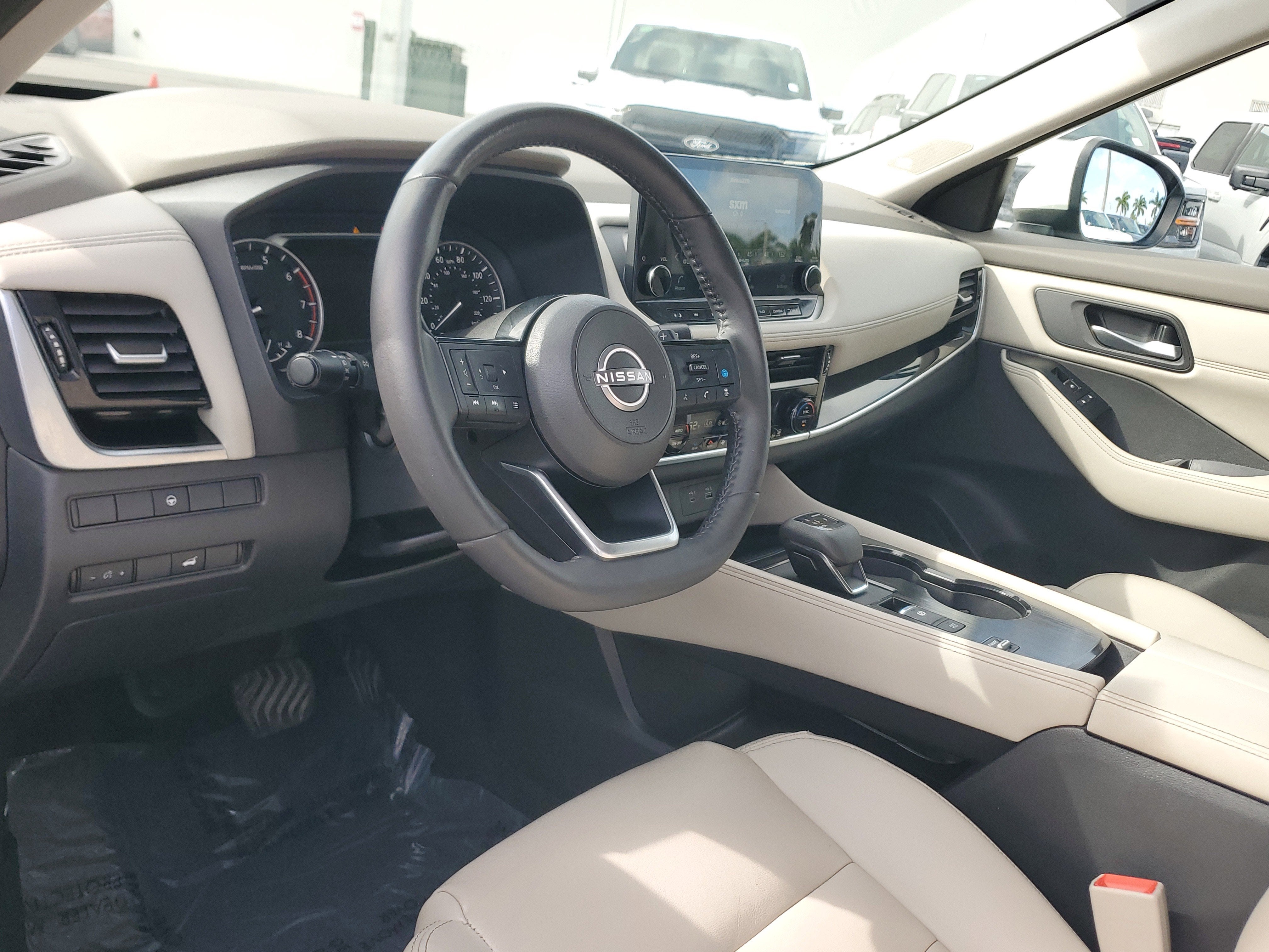 2022 Nissan Rogue SL