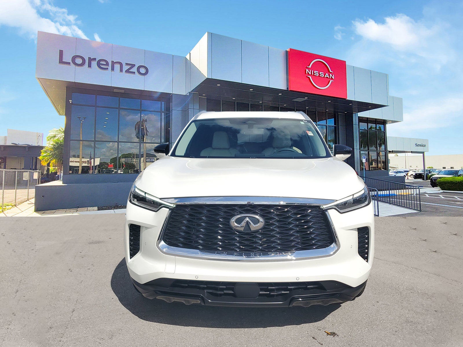 2023 INFINITI QX60 LUXE 4WD