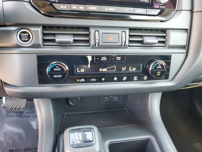 2023 Nissan Pathfinder S