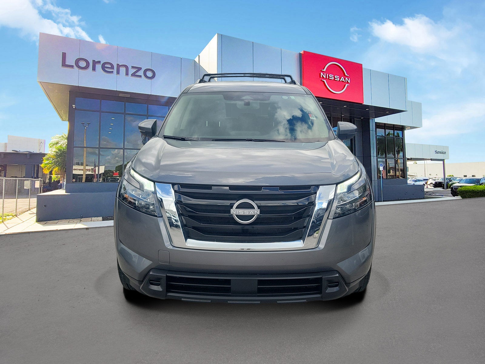 2025 Nissan Pathfinder SV