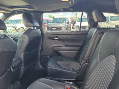 2021 Toyota Highlander XSE