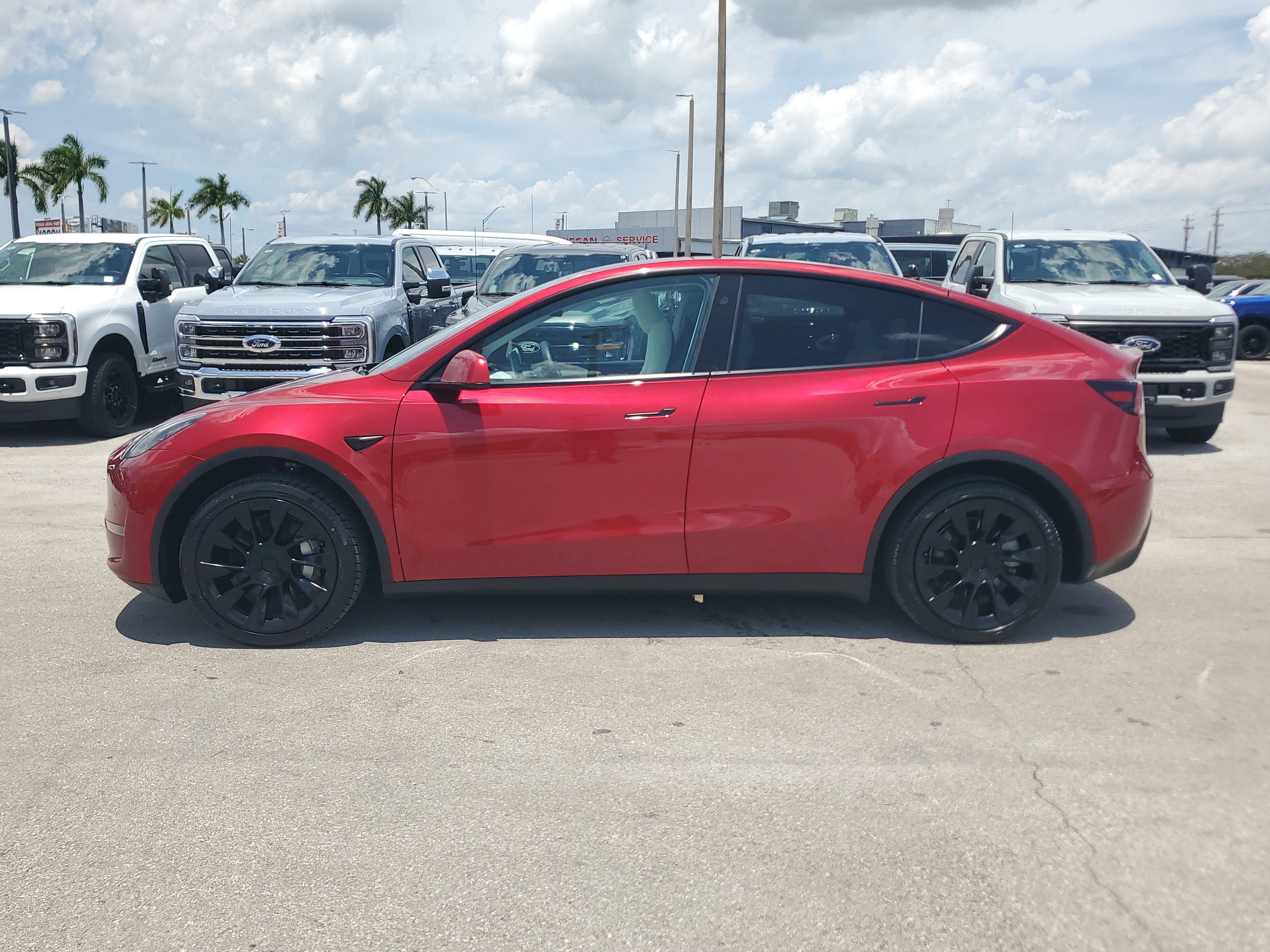 2024 Tesla Model Y Long Range