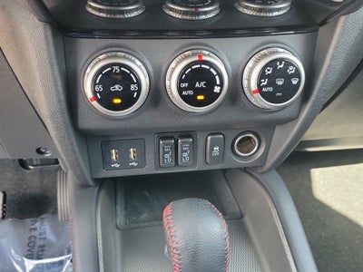 2026 Mitsubishi Outlander Sport LE