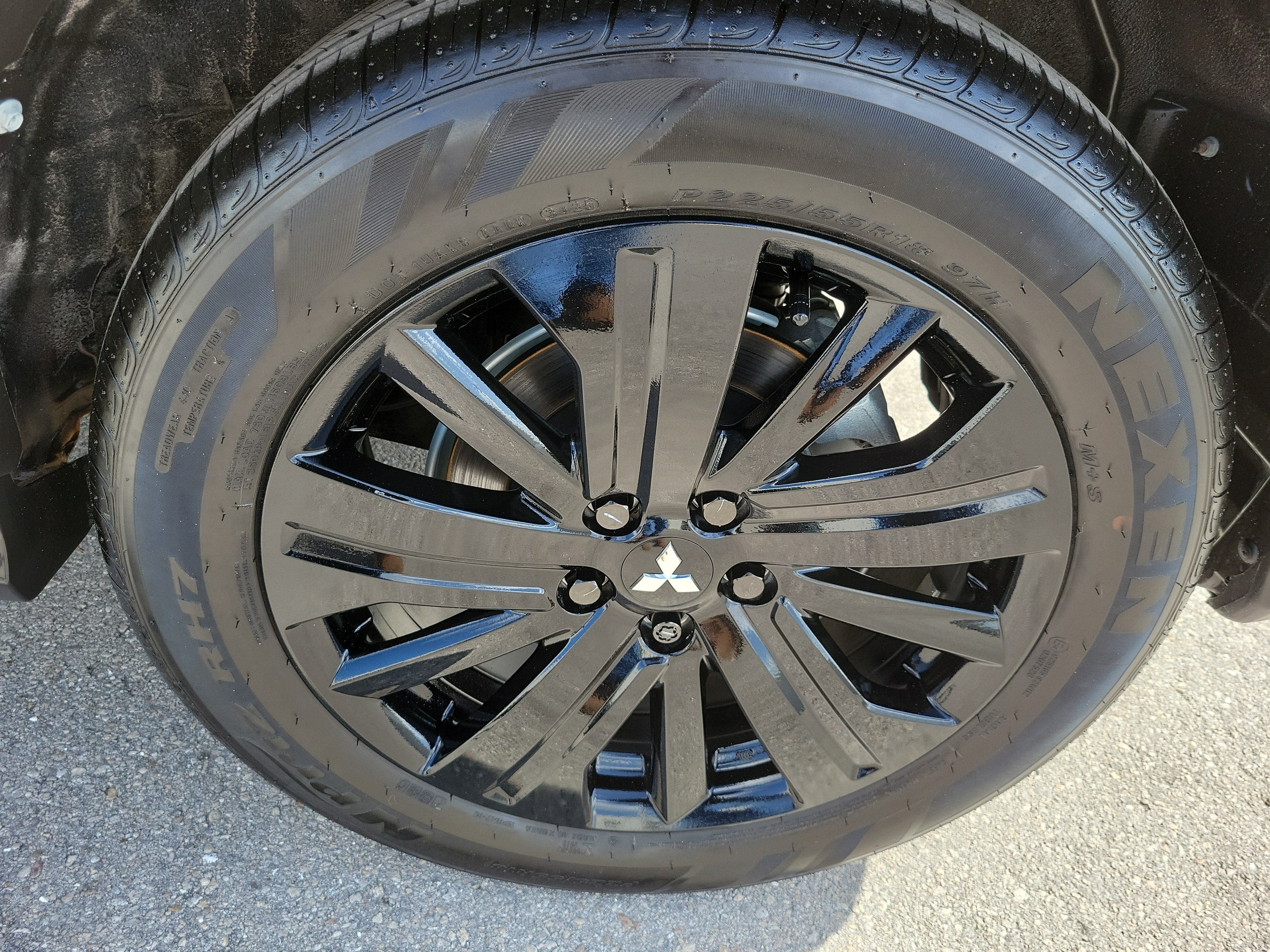 2026 Mitsubishi Outlander Sport LE