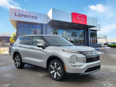 2025 Mitsubishi Outlander SE