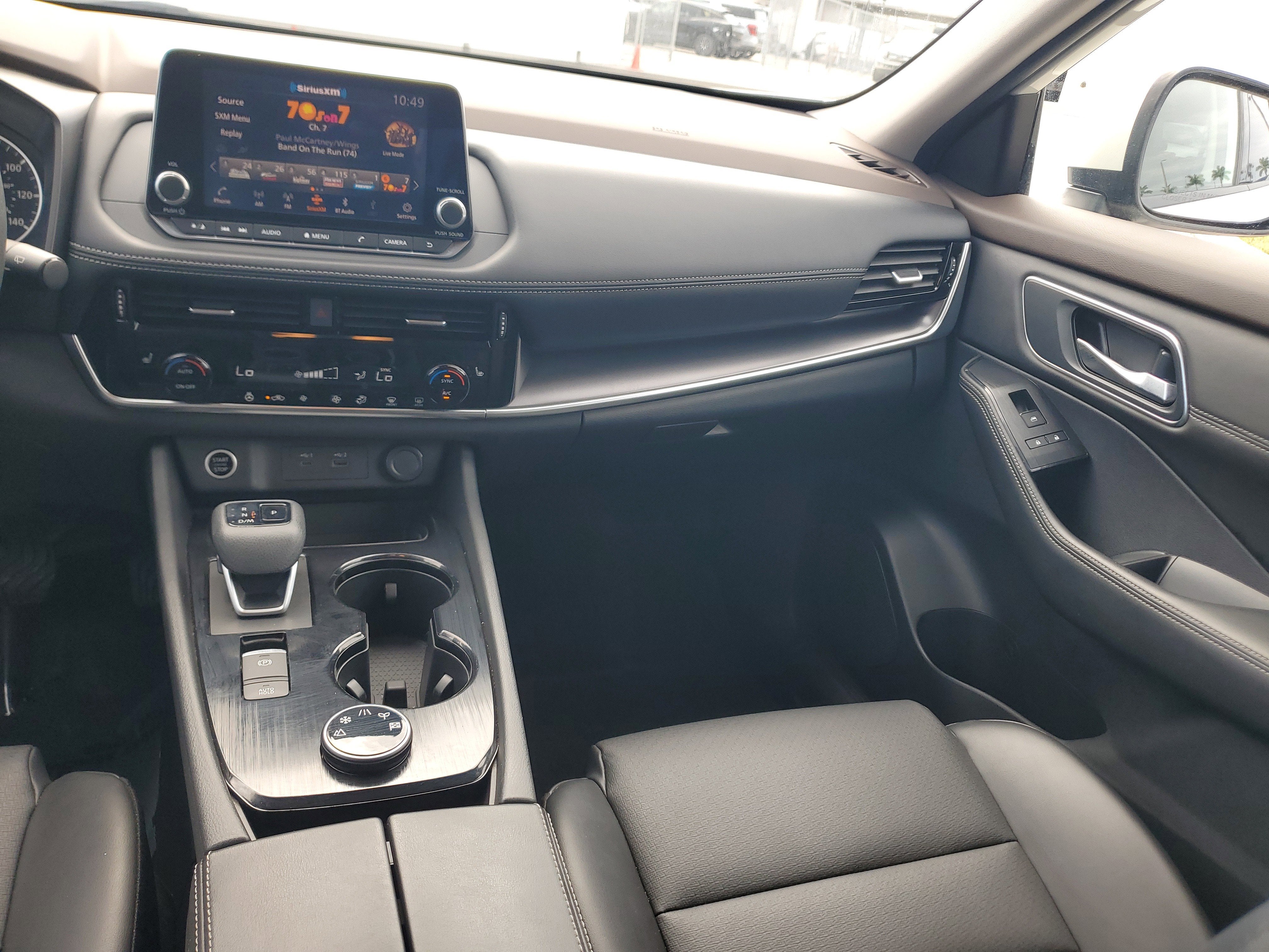 2021 Nissan Rogue SV 4WD