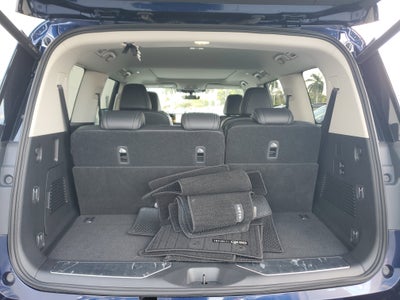 2025 INFINITI QX80 PURE