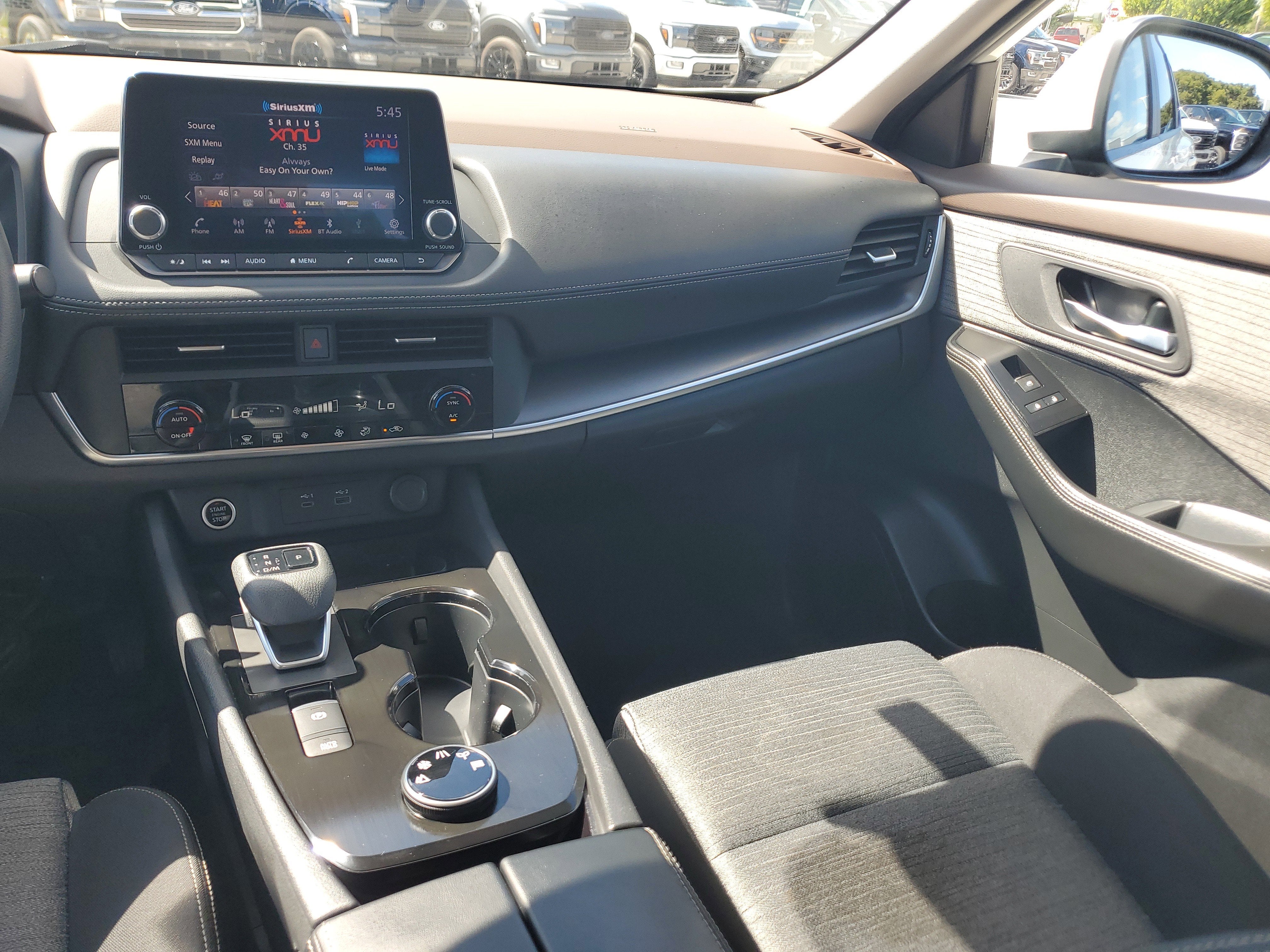 2023 Nissan Rogue SV 4WD