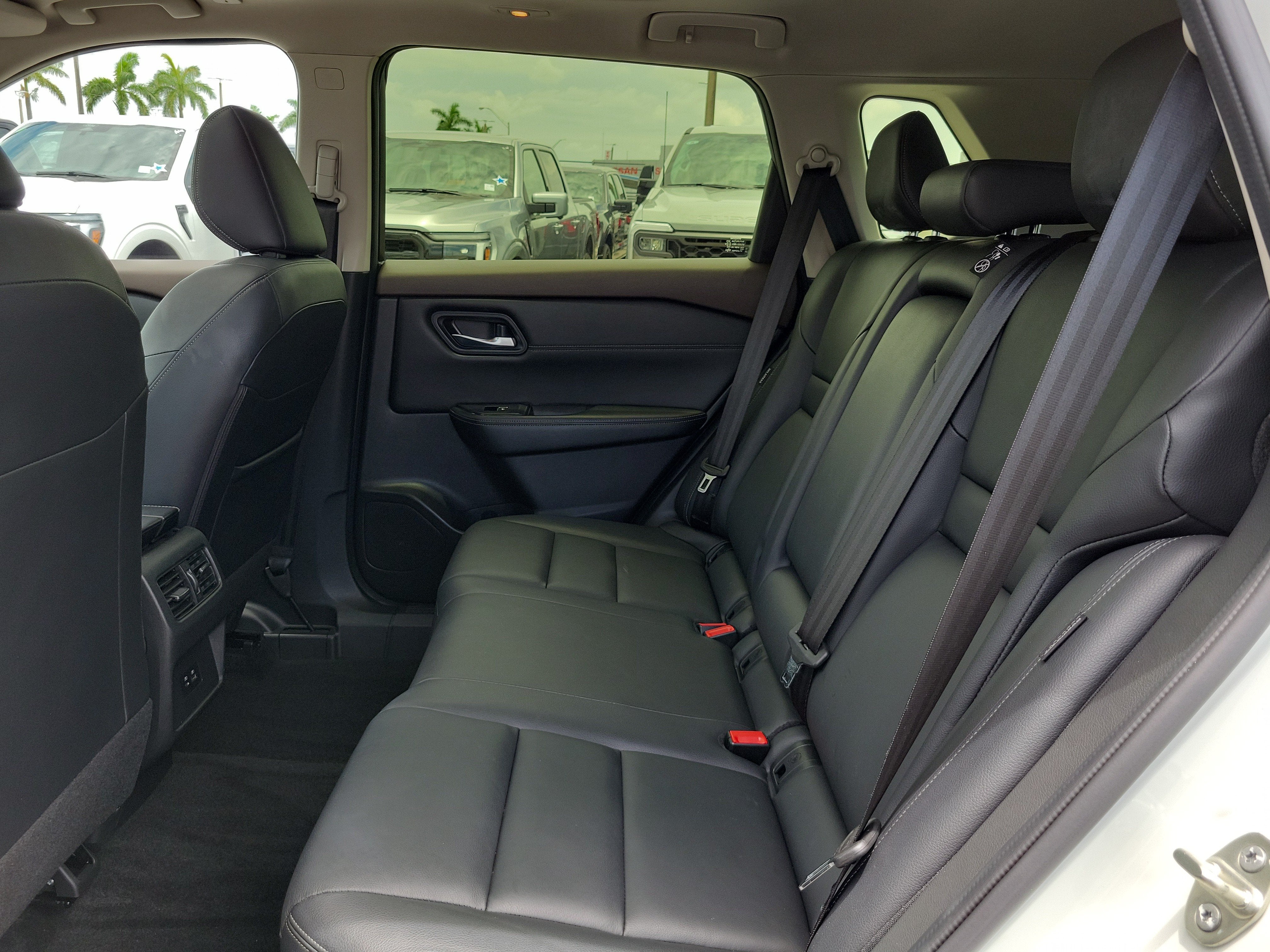 2023 Nissan Rogue SL 4WD