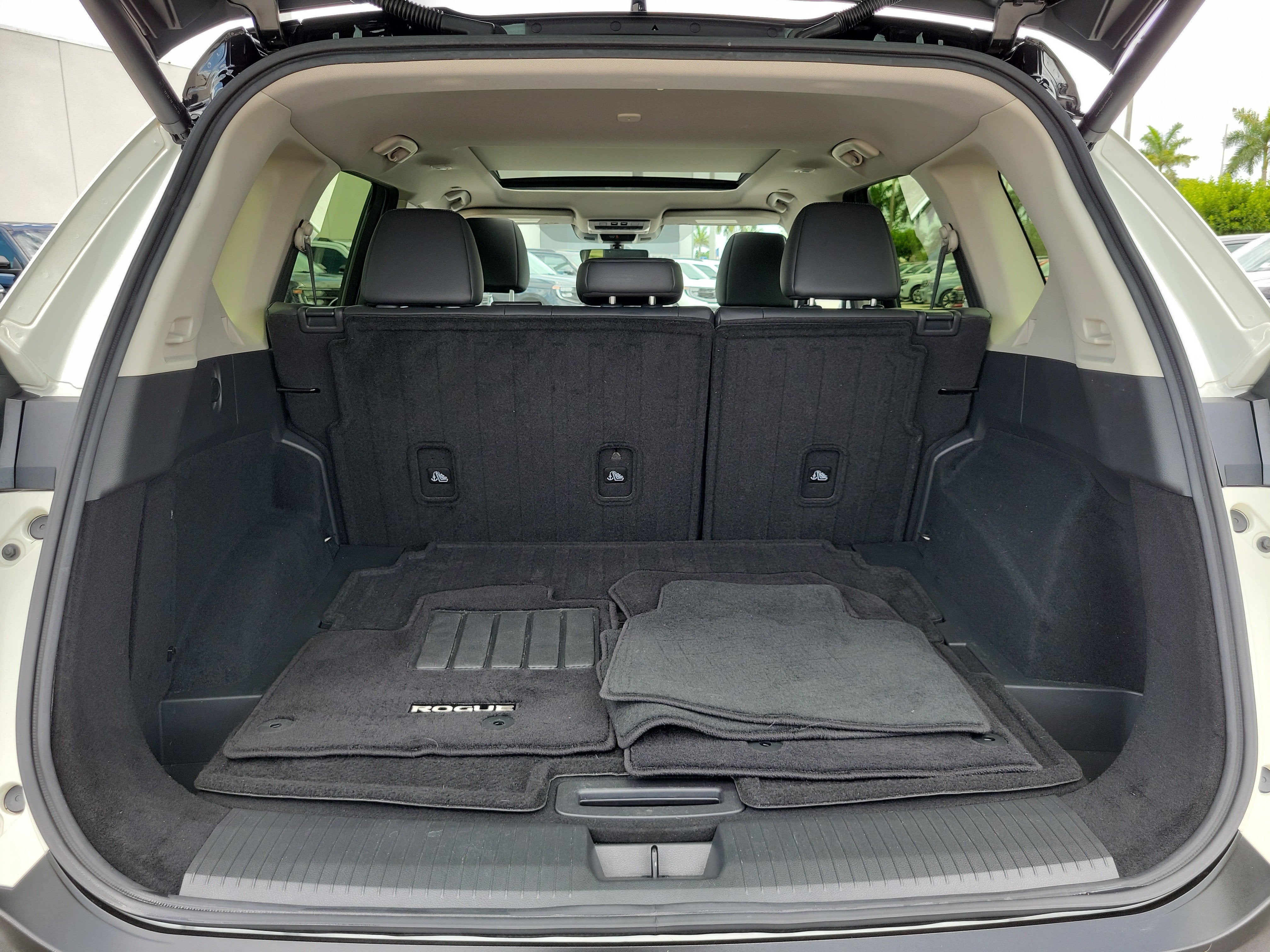 2023 Nissan Rogue SL 4WD