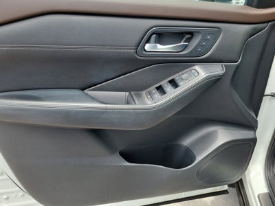 2023 Nissan Rogue SL 4WD