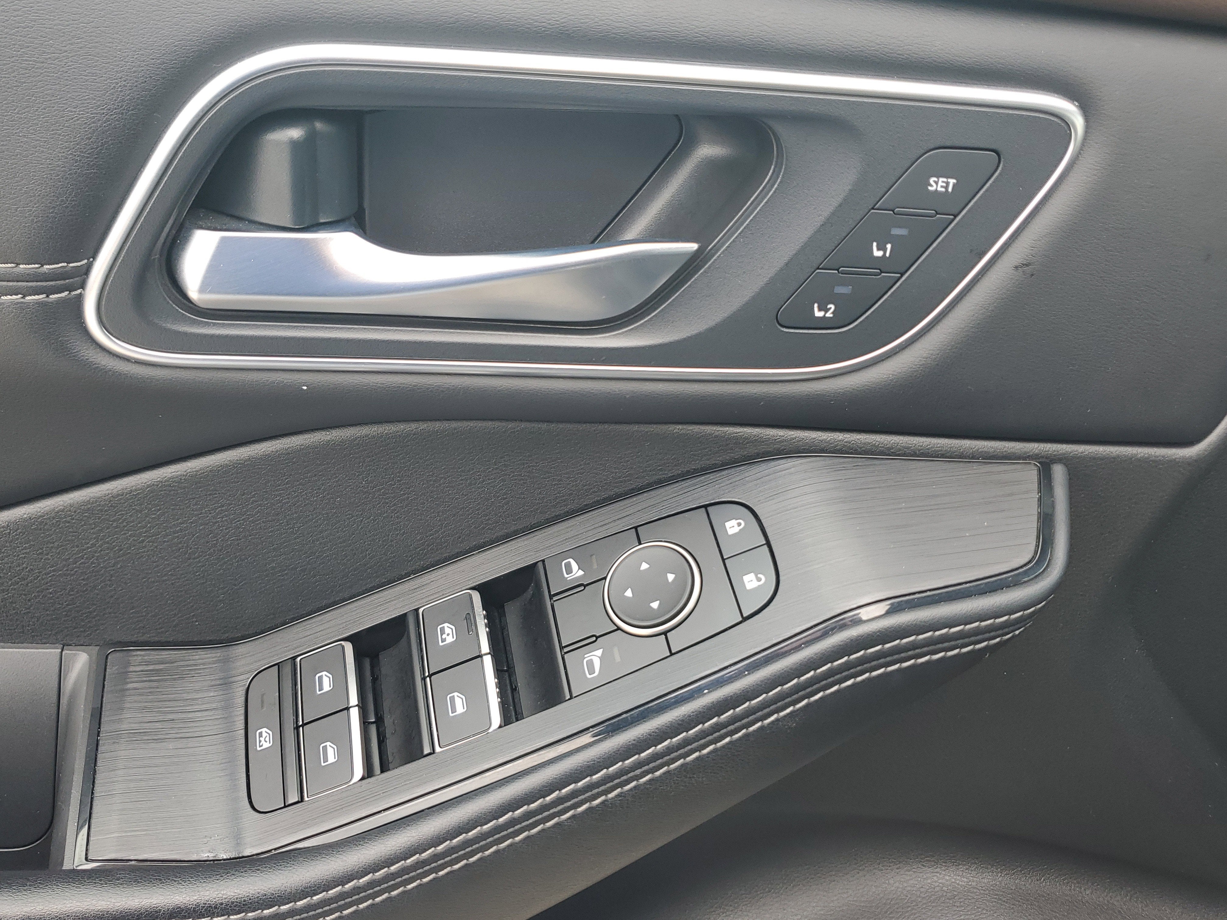 2023 Nissan Rogue Platinum 4WD