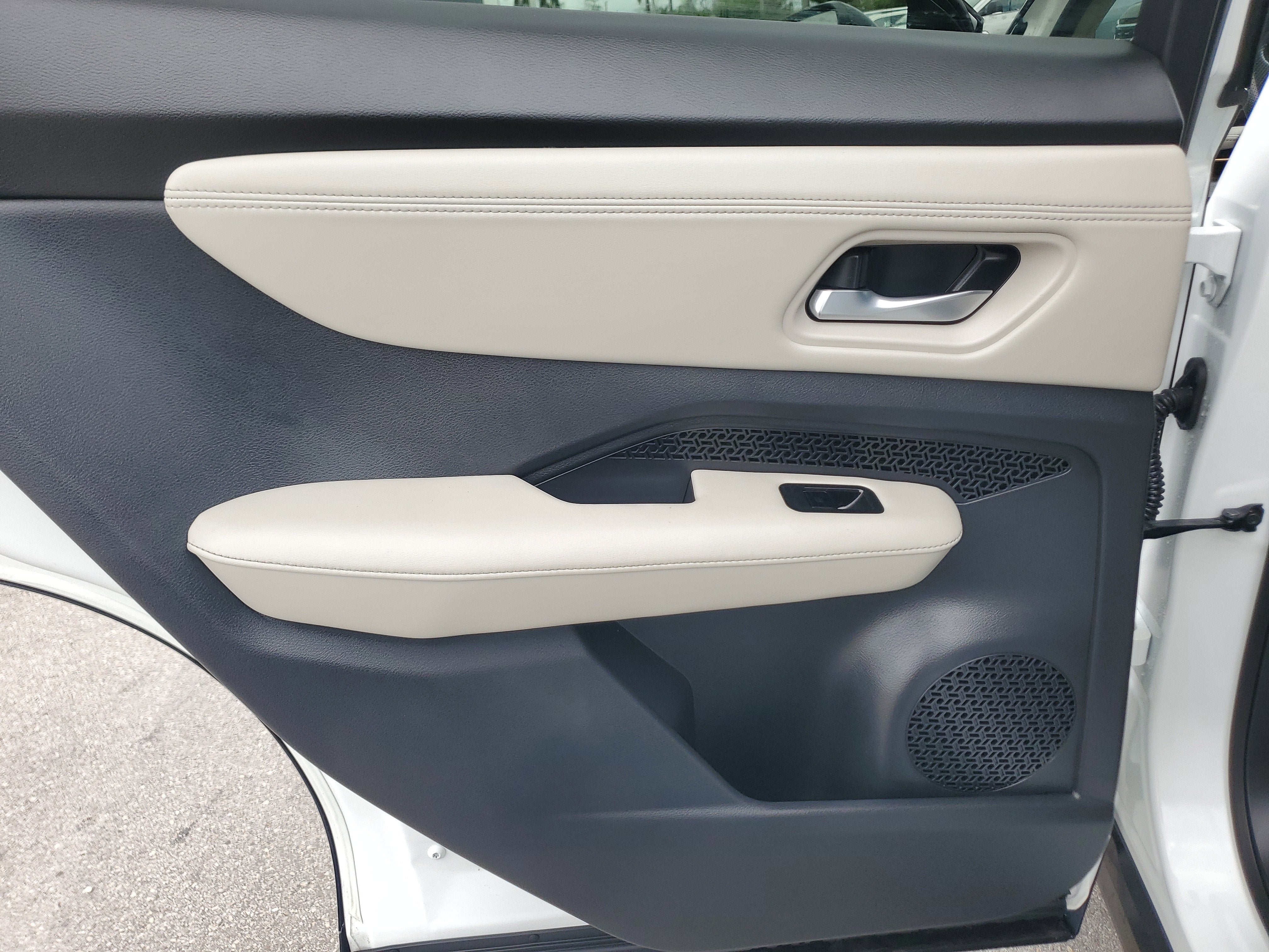2025 Nissan ARIYA ENGAGE