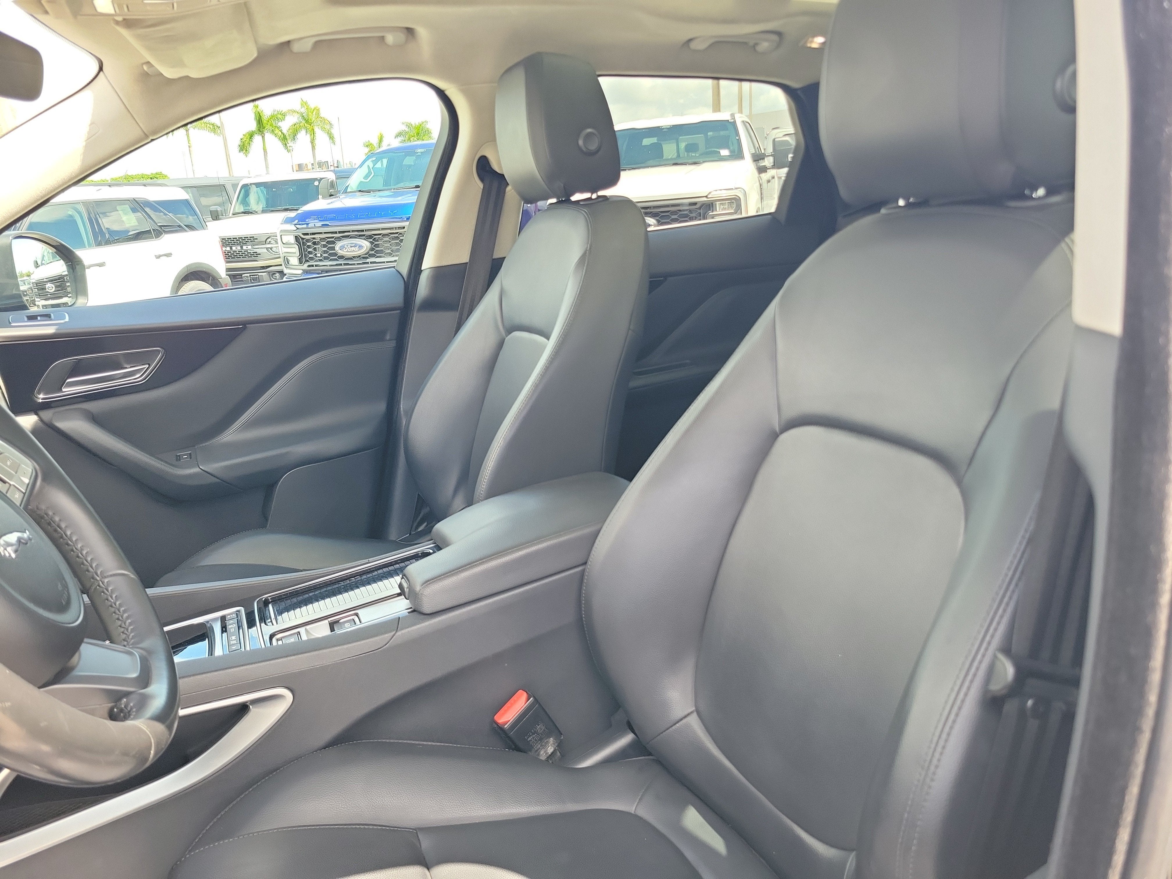 2019 Jaguar F-PACE 25t