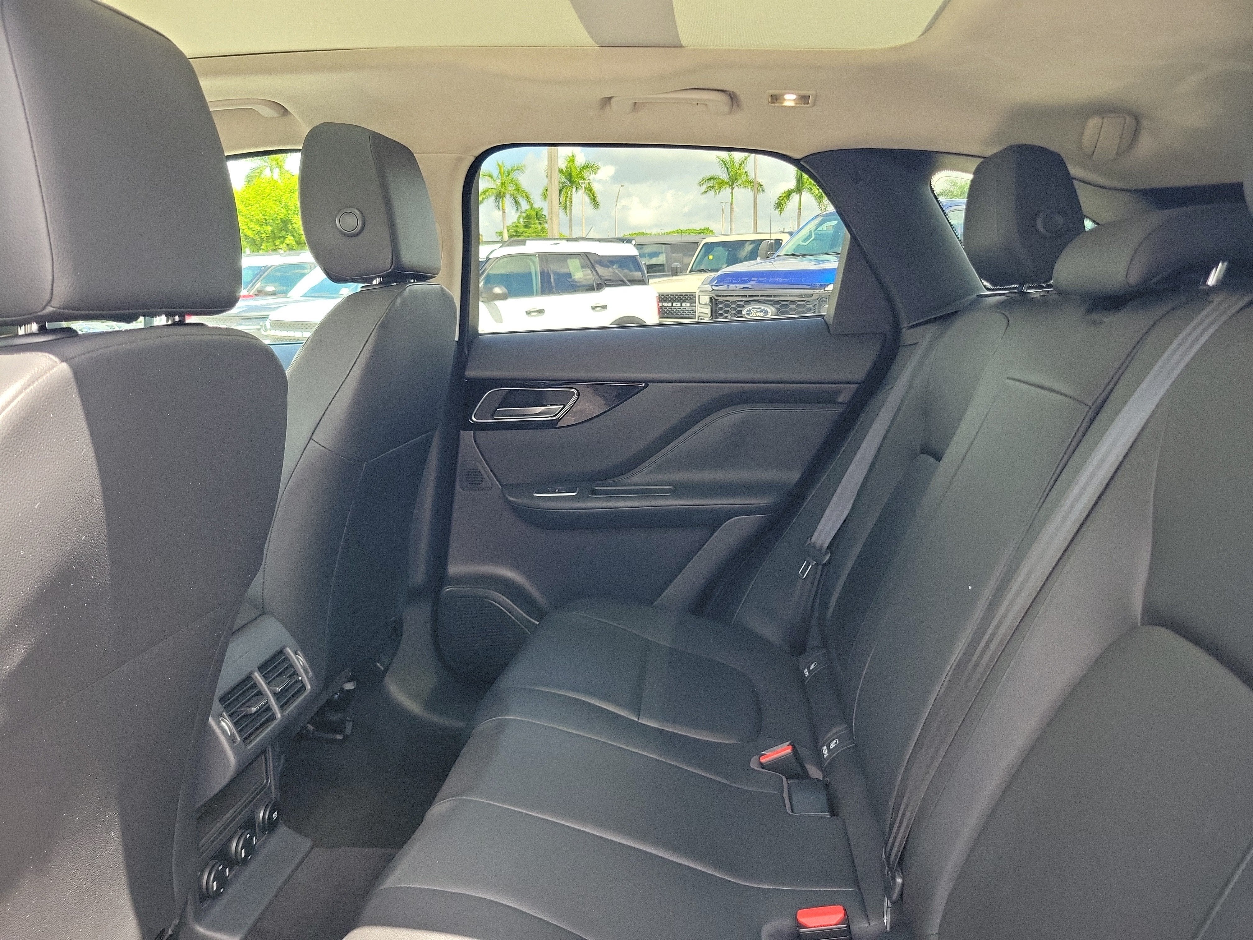 2019 Jaguar F-PACE 25t