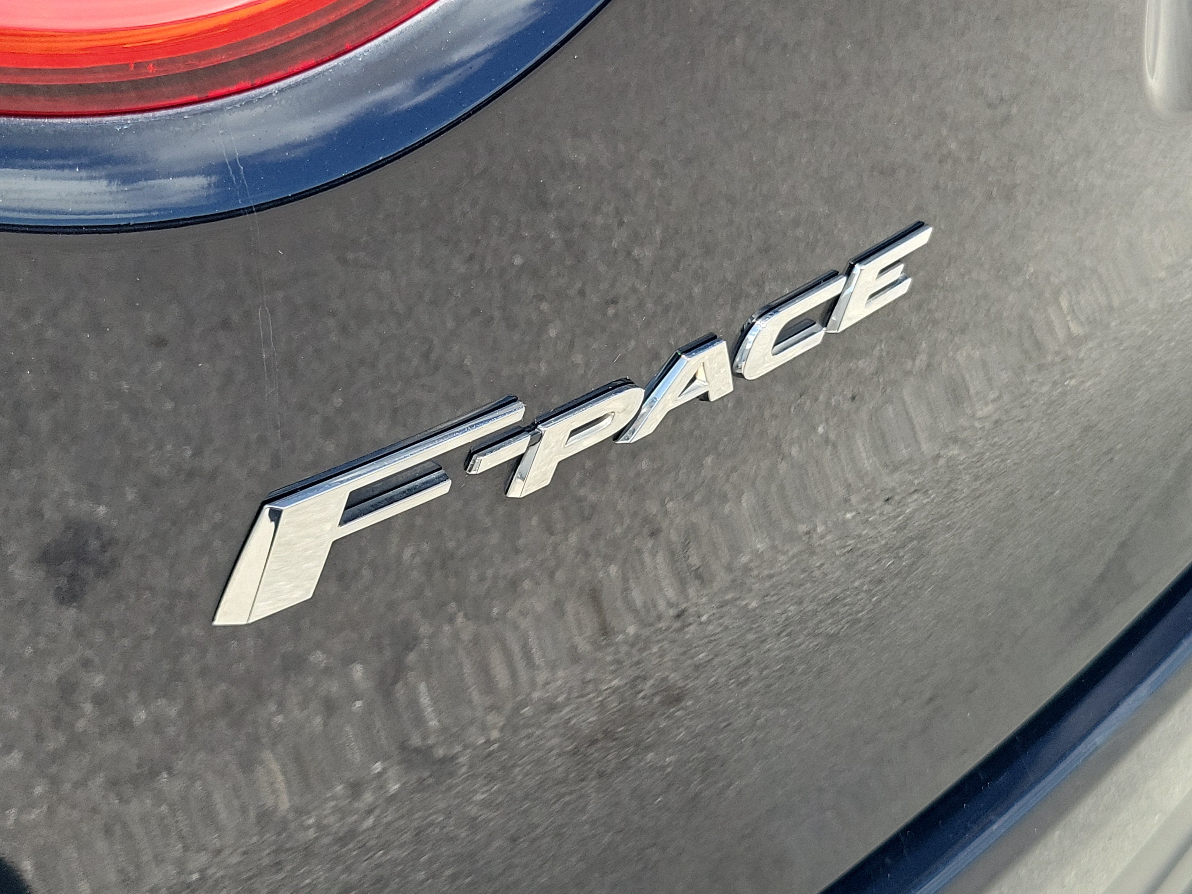 2019 Jaguar F-PACE 25t