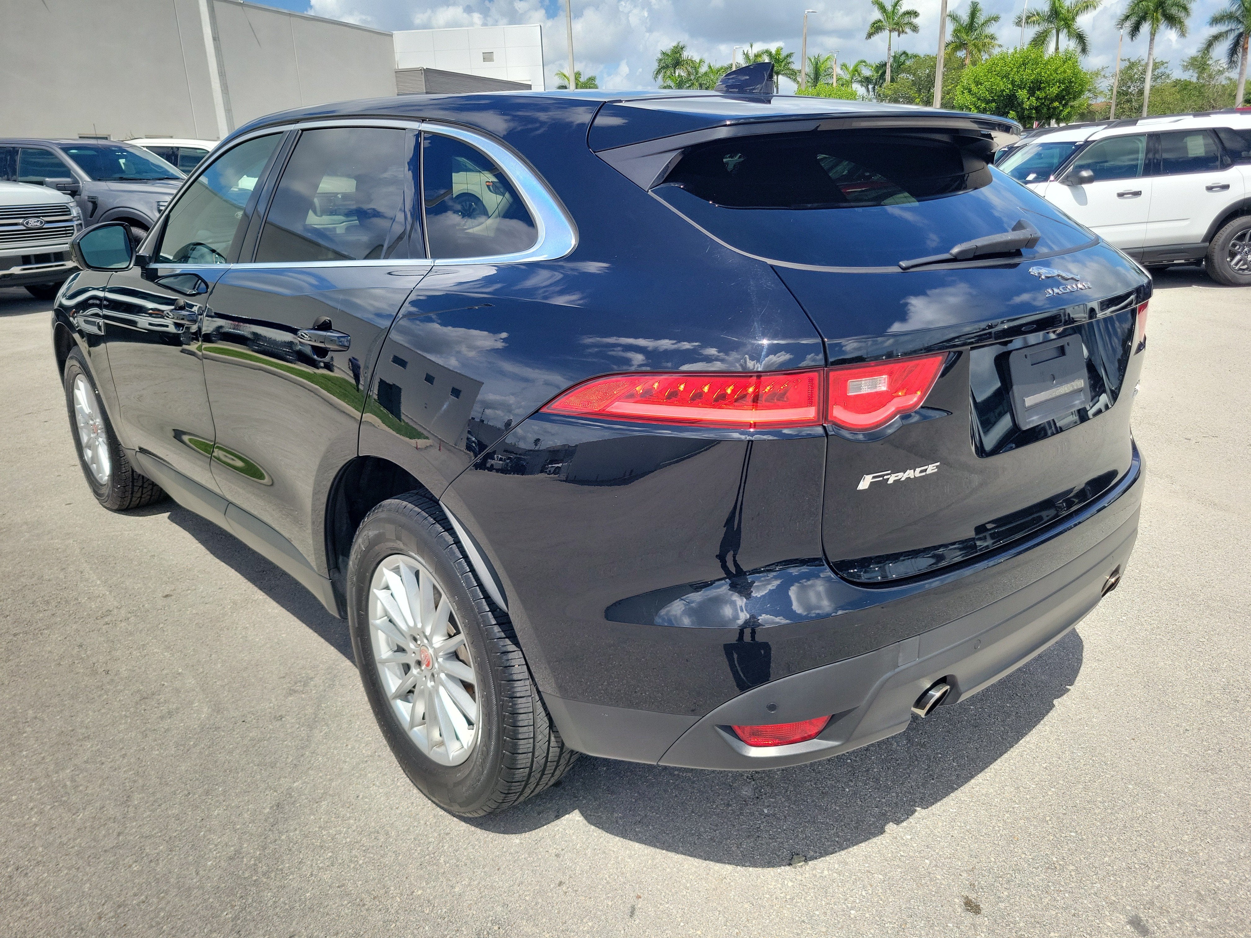 2019 Jaguar F-PACE 25t