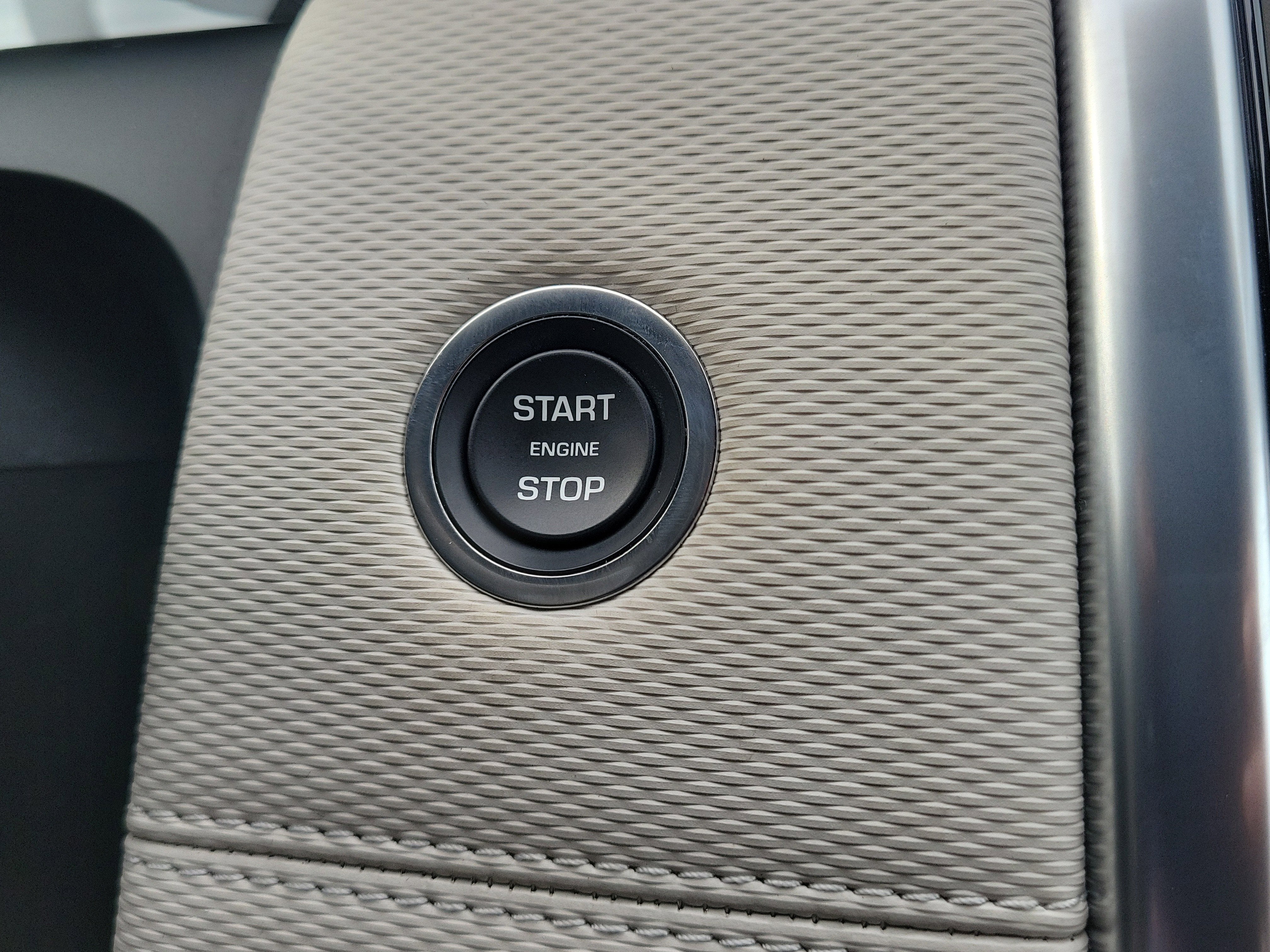 2023 Land Rover Discovery Sport S R-Dynamic