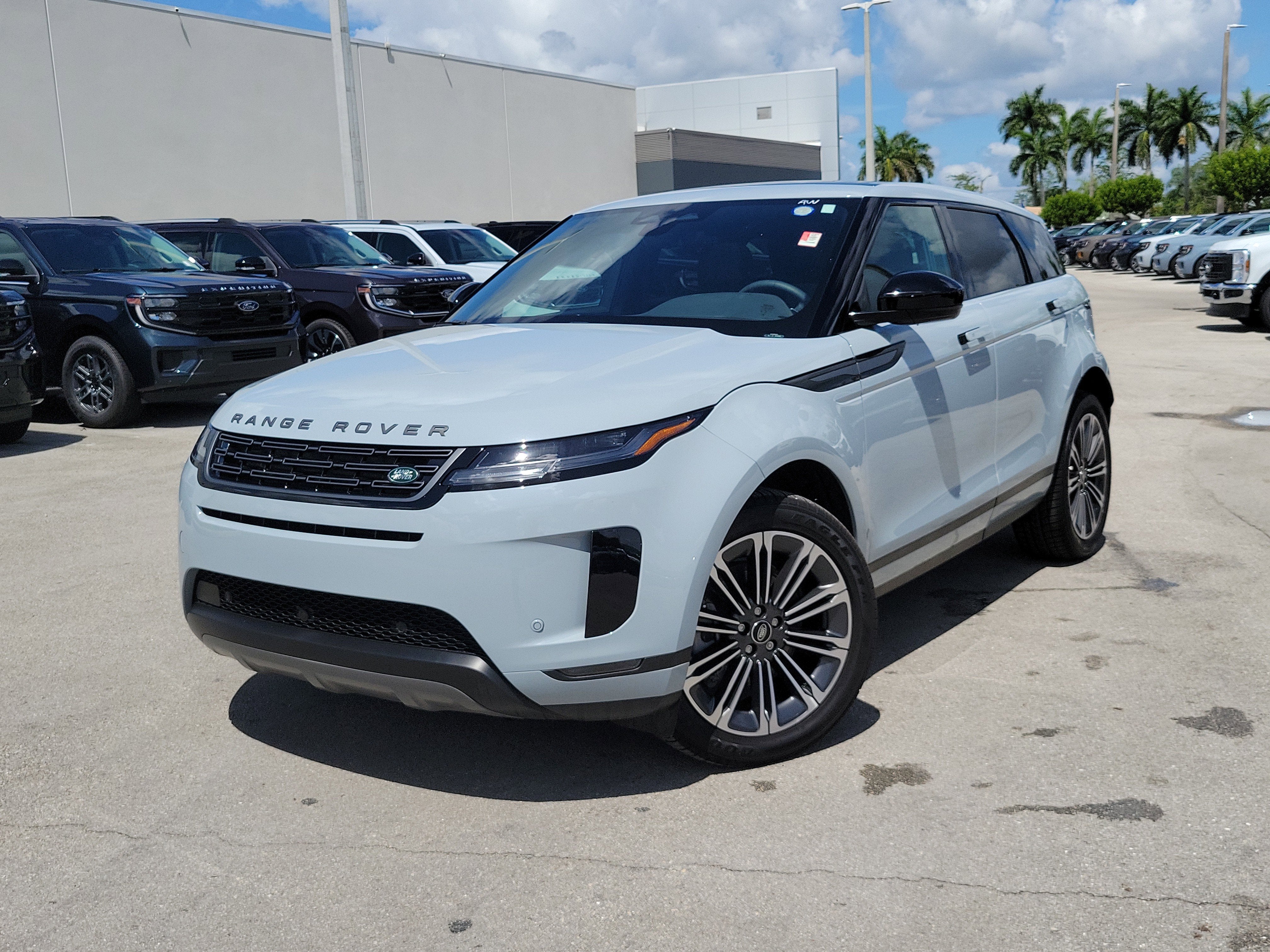 2026 Land Rover Range Rover Evoque Core S