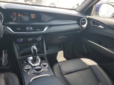 2022 Alfa Romeo Stelvio Sprint