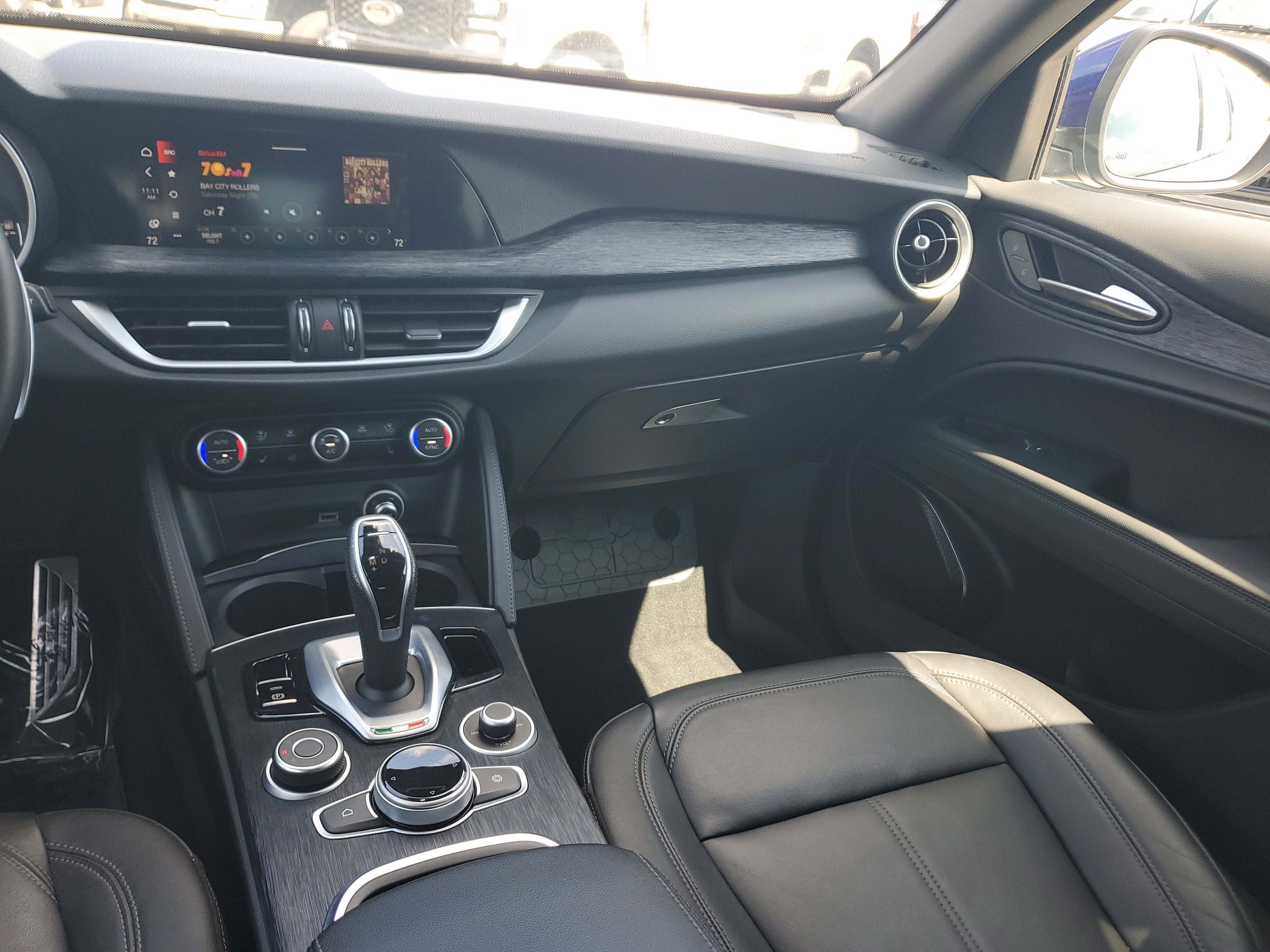 2022 Alfa Romeo Stelvio Sprint