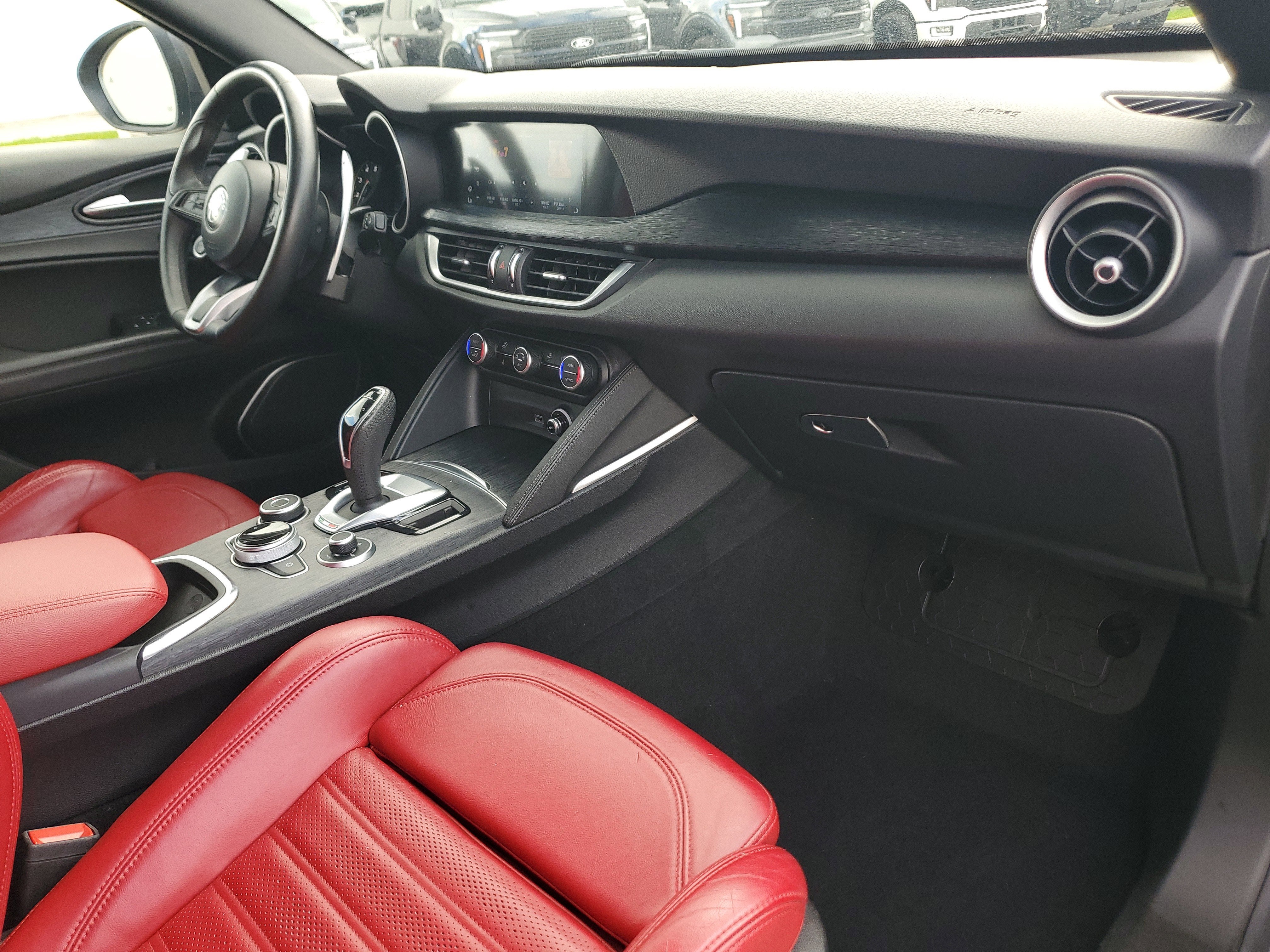 2022 Alfa Romeo Stelvio Sprint 4WD