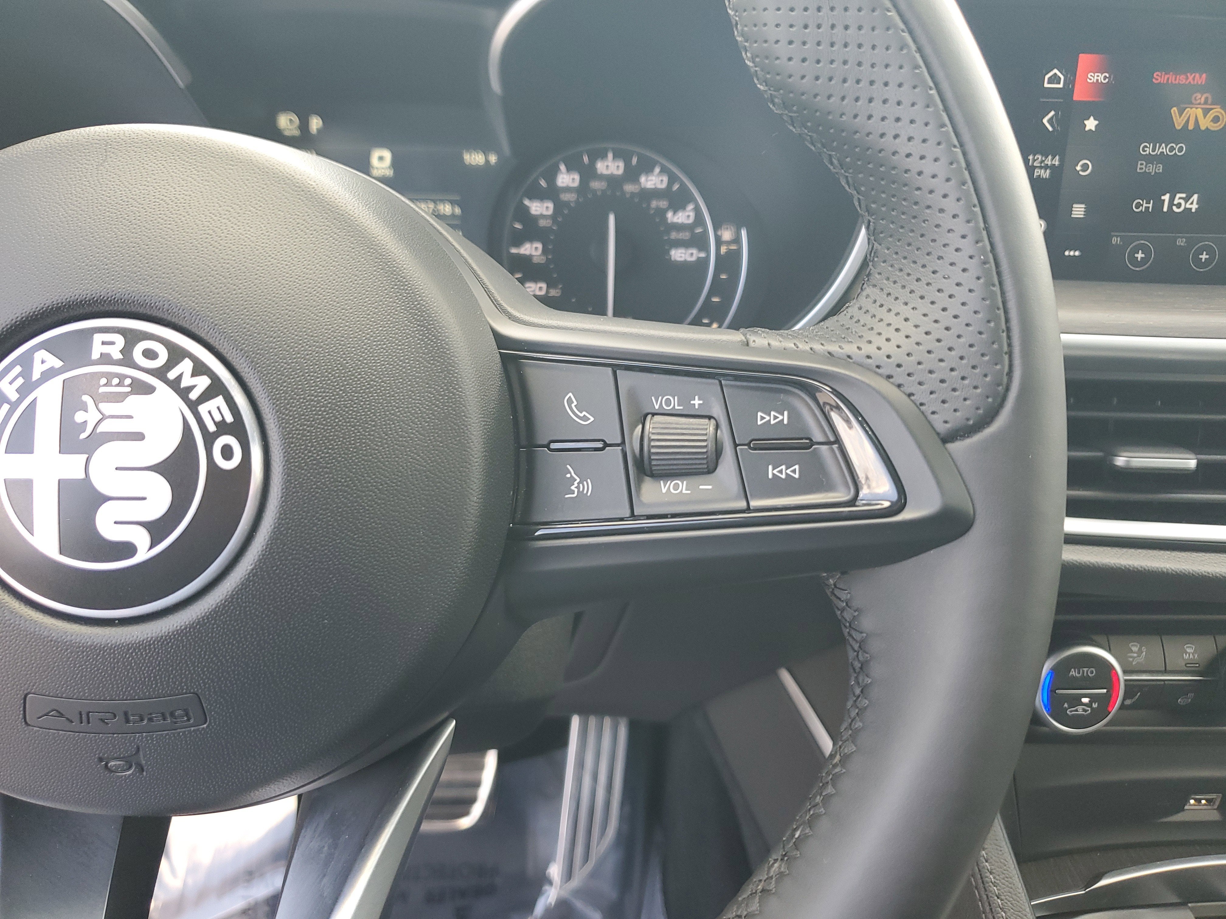 2022 Alfa Romeo Stelvio Ti