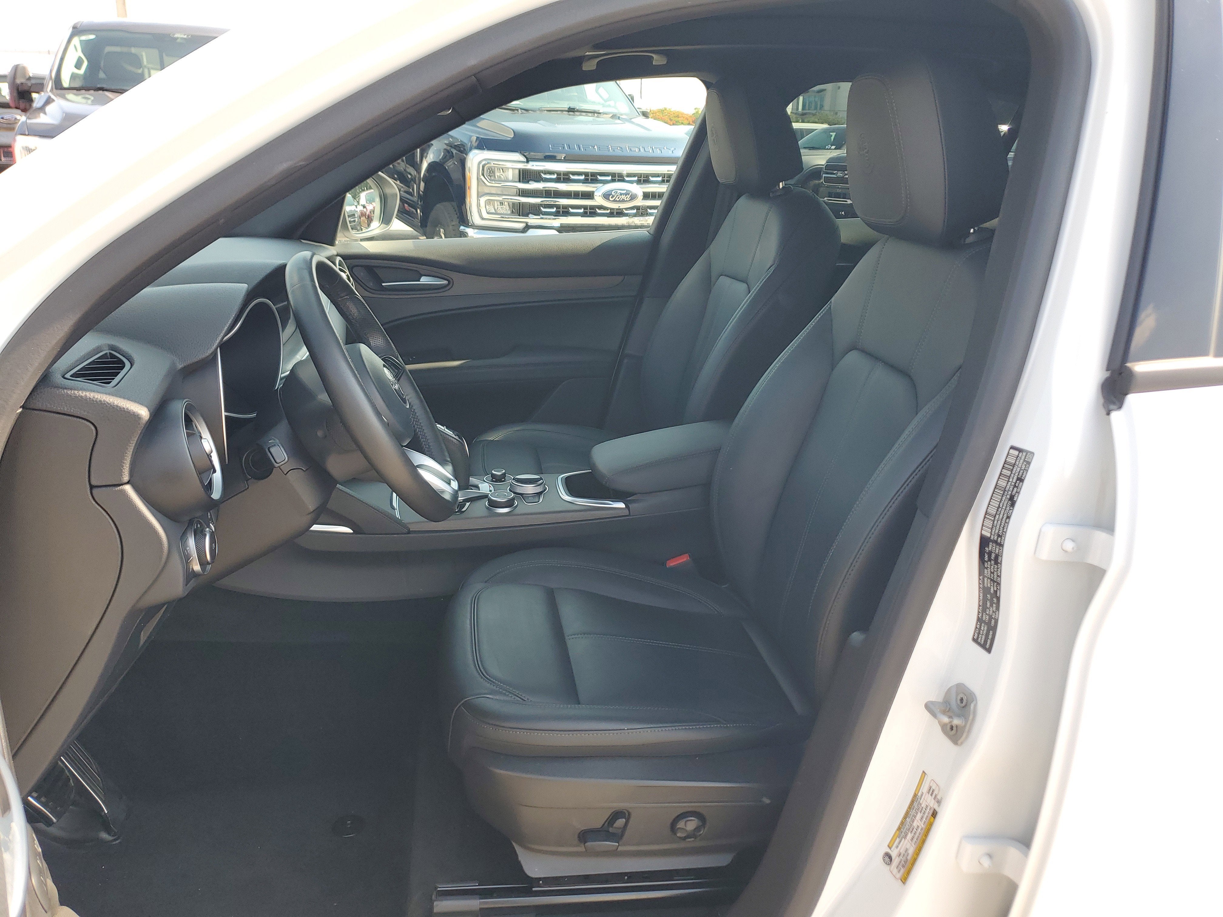 2022 Alfa Romeo Stelvio Ti