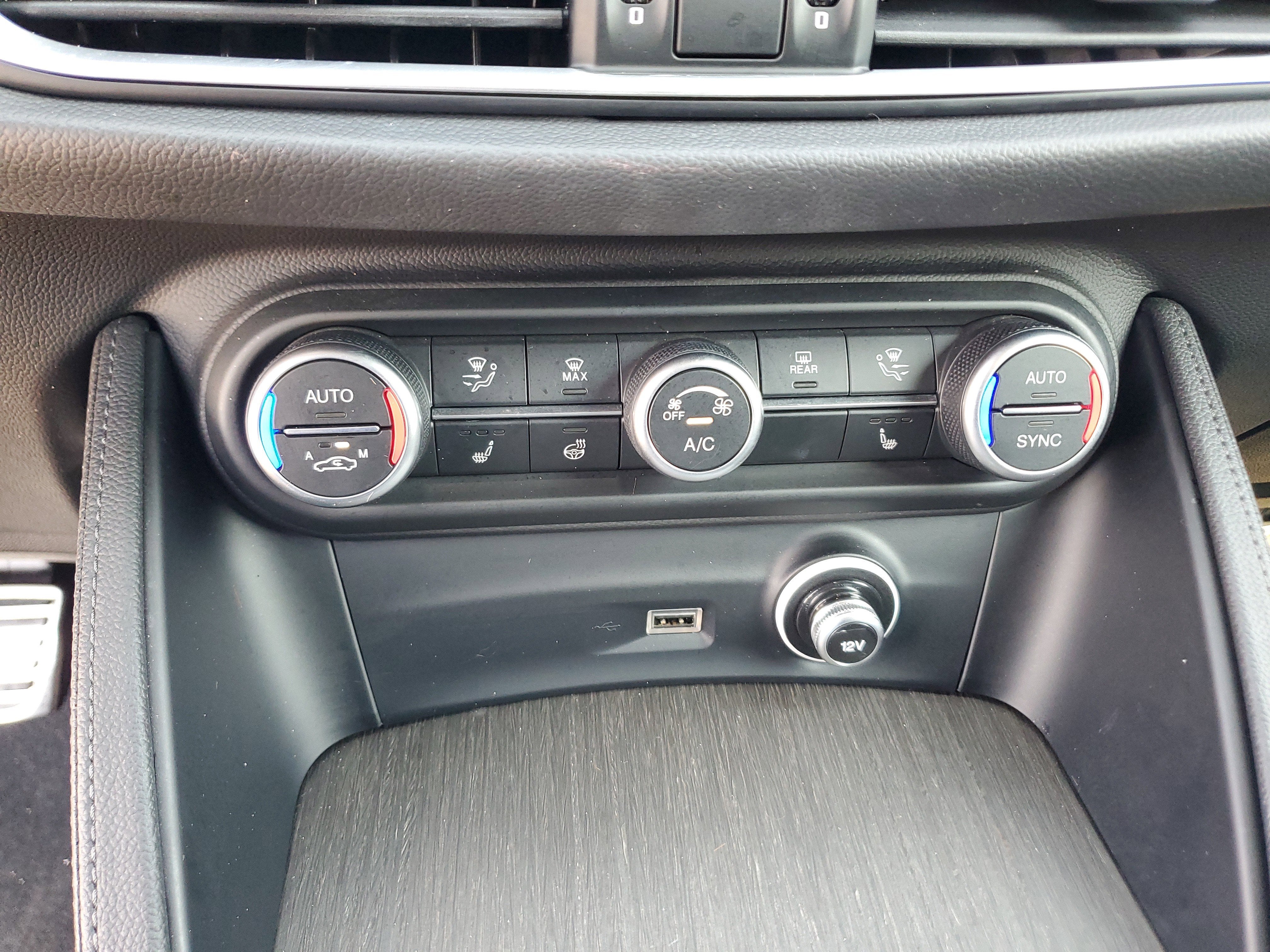 2022 Alfa Romeo Stelvio Ti