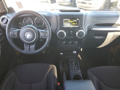 2014 Jeep Wrangler Unlimited Sahara 4WD