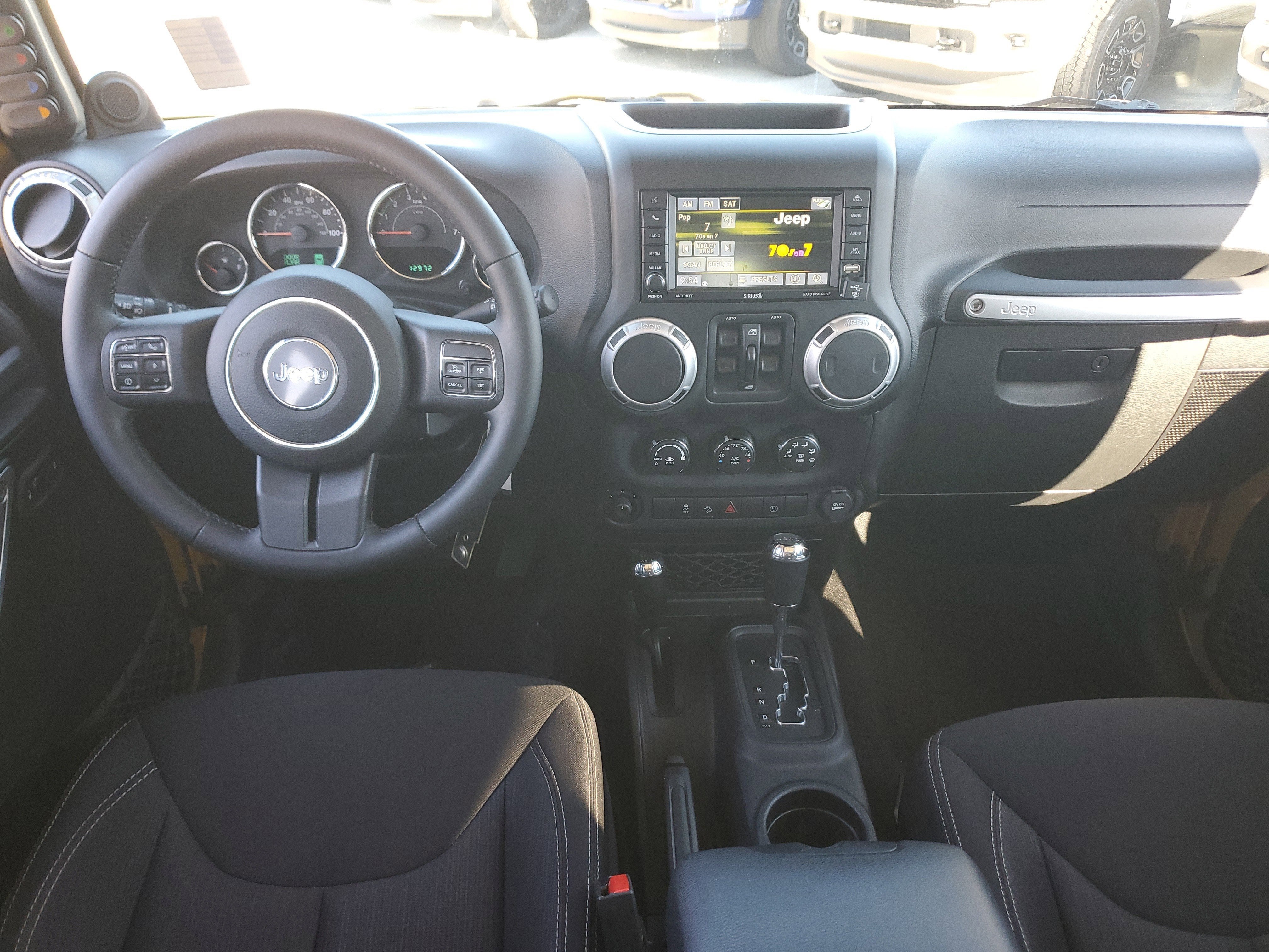 2014 Jeep Wrangler Unlimited Sahara 4WD