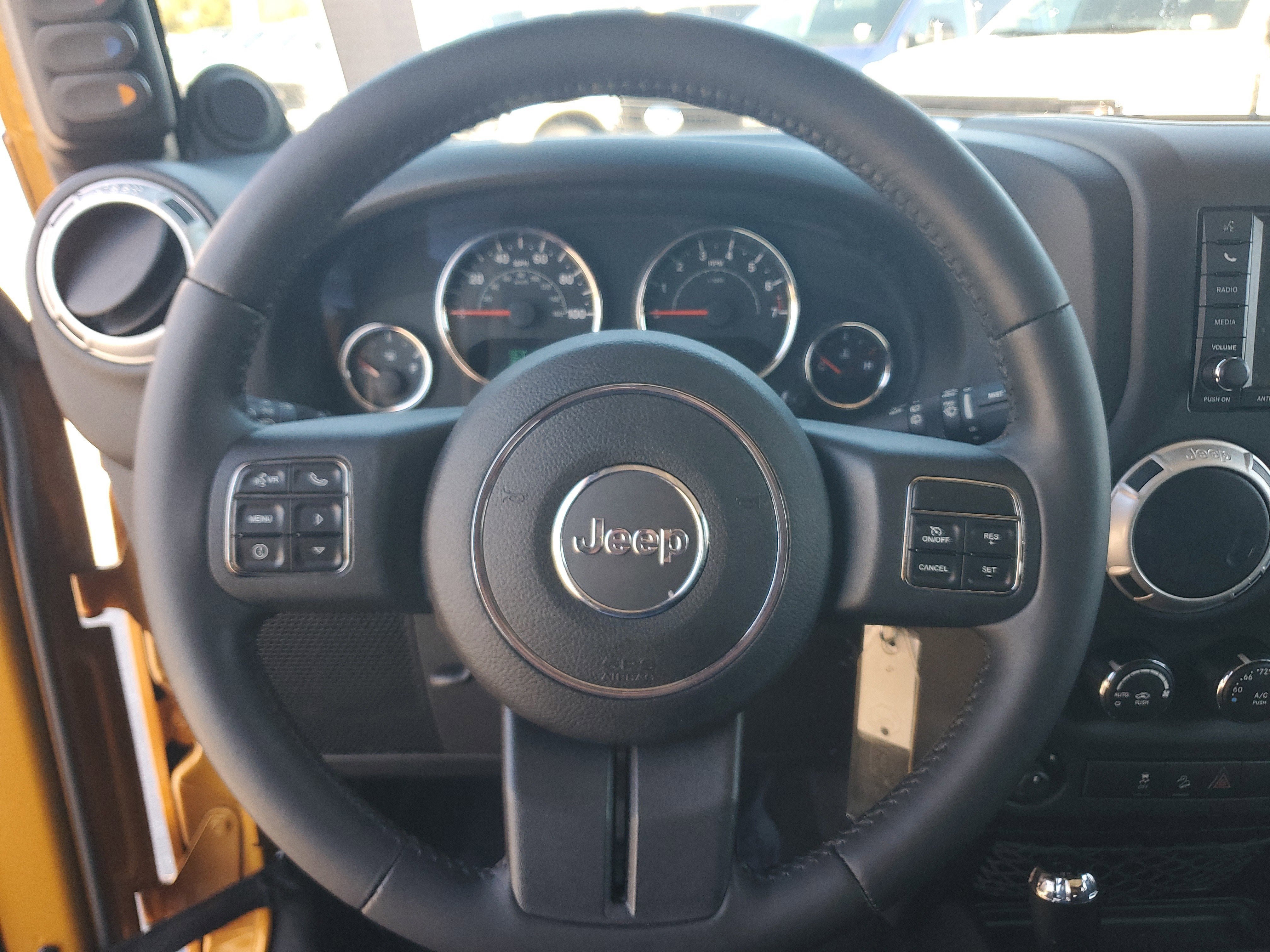 2014 Jeep Wrangler Unlimited Sahara 4WD