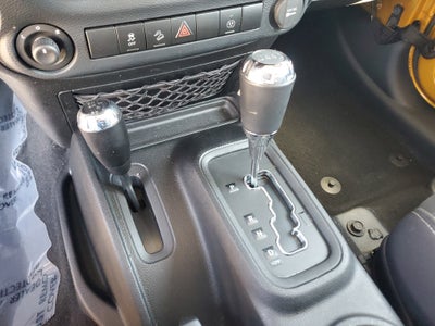 2014 Jeep Wrangler Unlimited Sahara 4WD